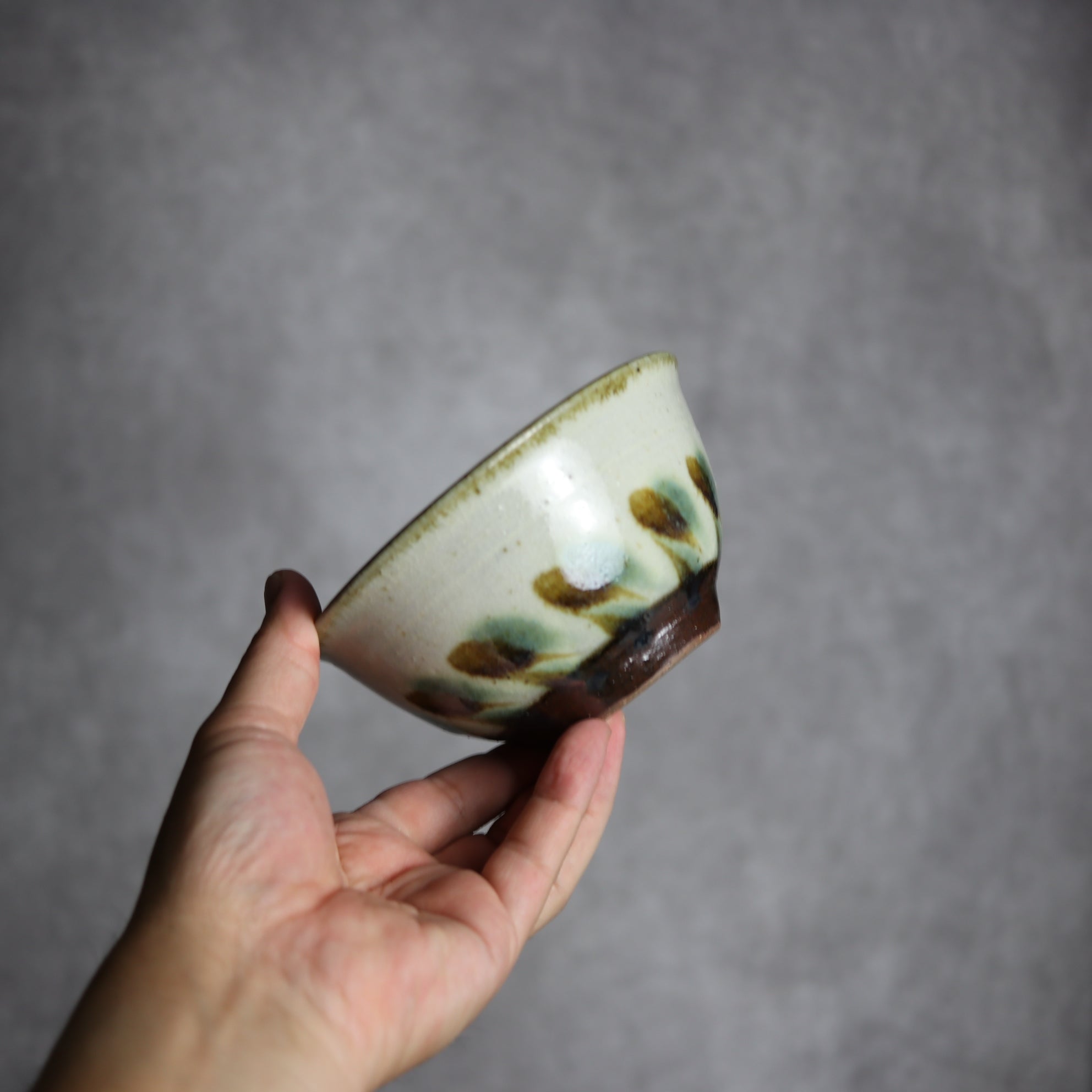 4寸マカイ1 三彩 線描 やちむん 陶器 やちむん工房 mug