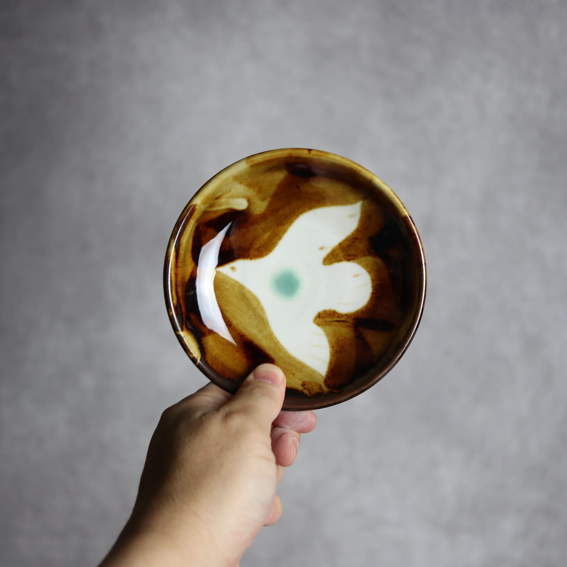 4寸皿1 飴釉 鳥 やちむん 陶器 拓美窯 やちむん 陶器.