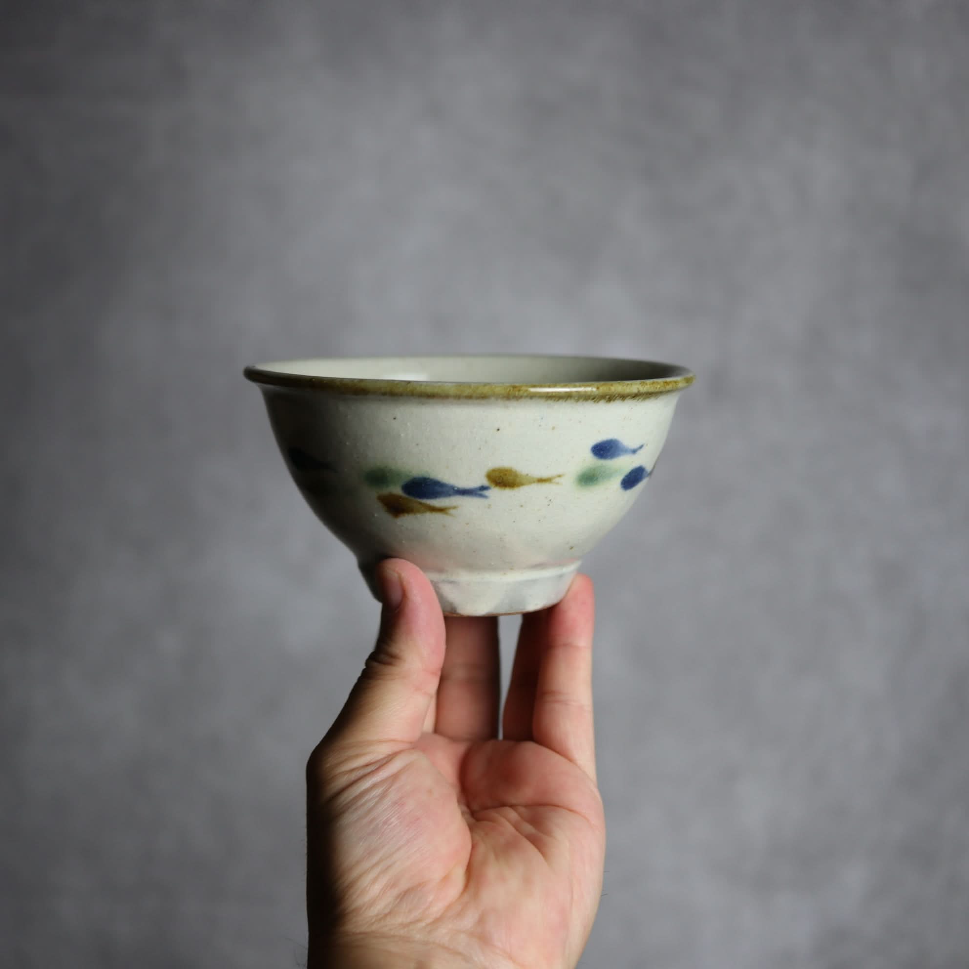 4寸マカイ1 三彩 魚 やちむん 陶器 やちむん工房 mug 陶器.