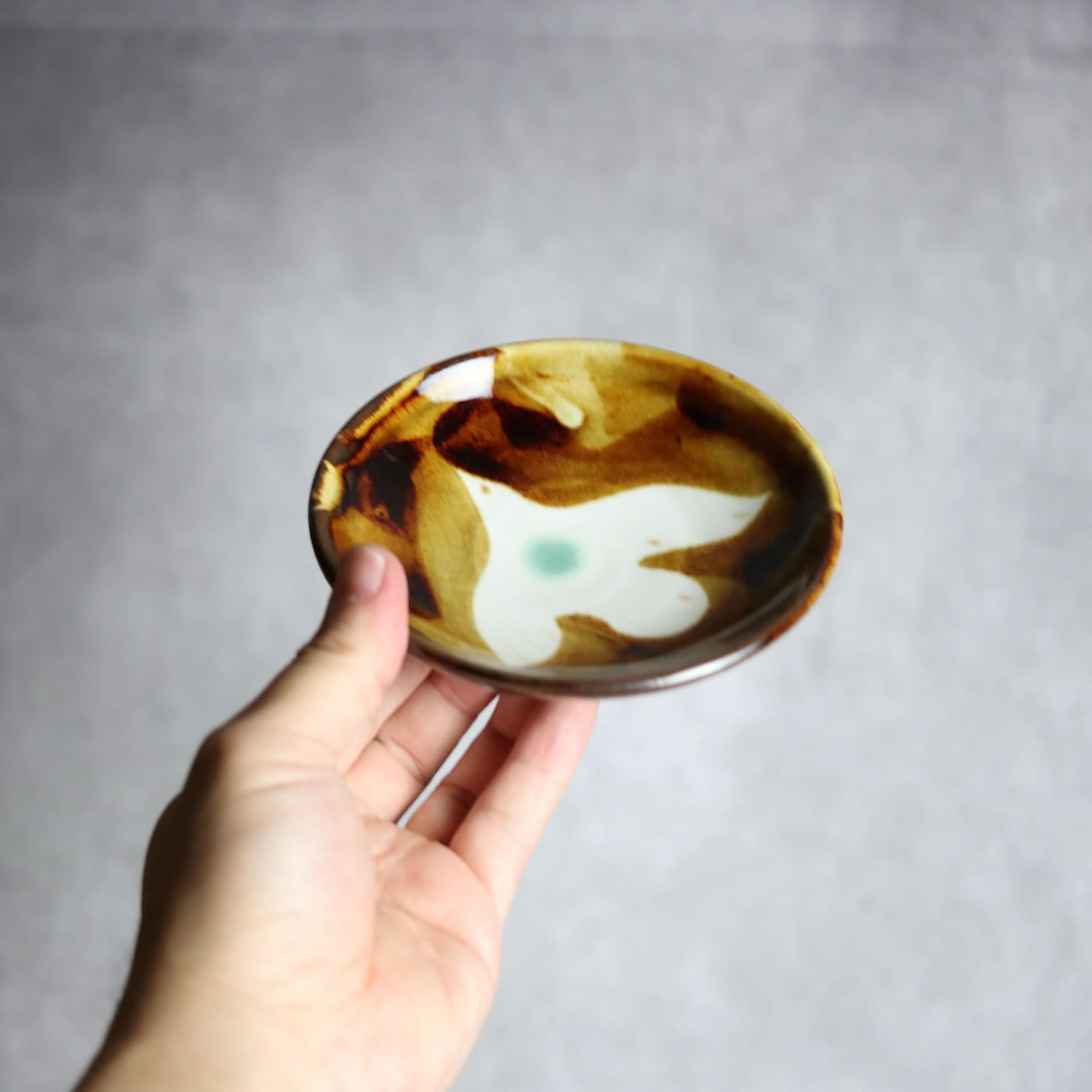 4寸皿1 飴釉 鳥 やちむん 陶器 拓美窯 やちむん 陶器.