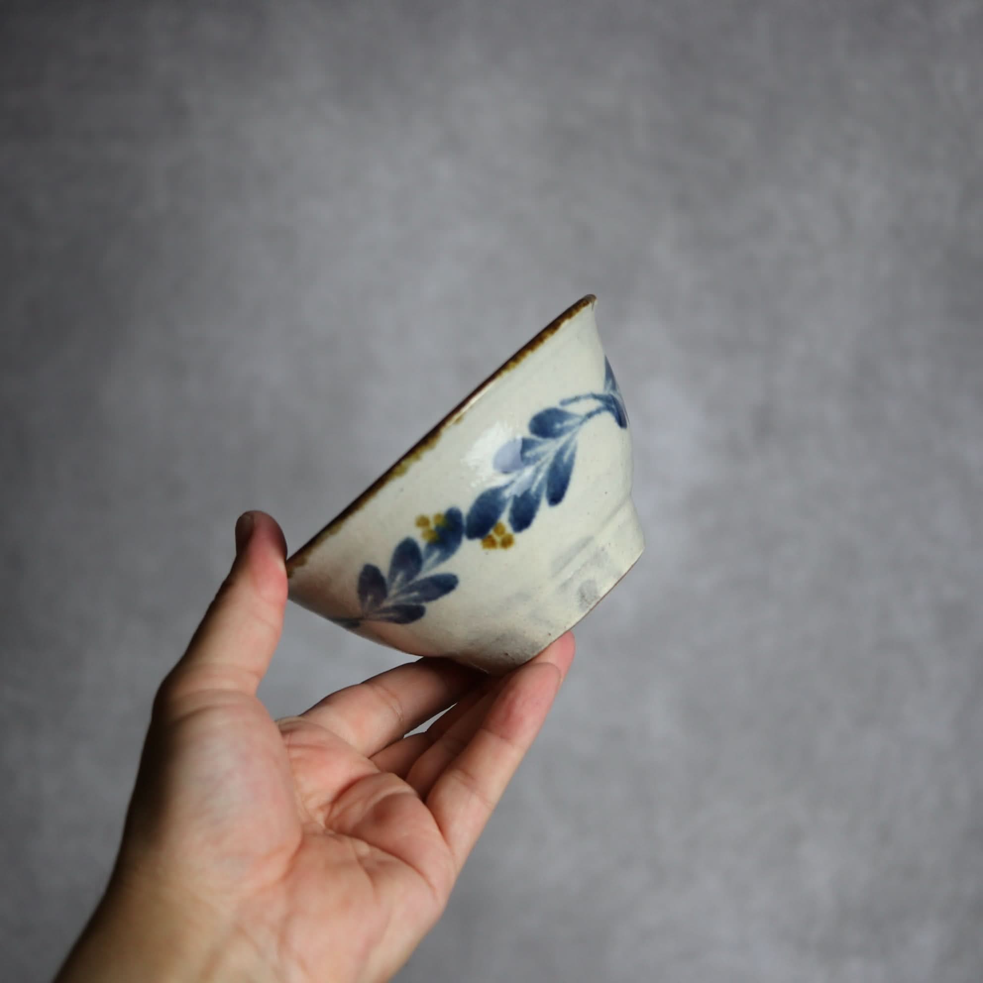 4寸マカイ1 飴 呉須釉 花 やちむん 陶器 やちむん工房 mug 陶器.