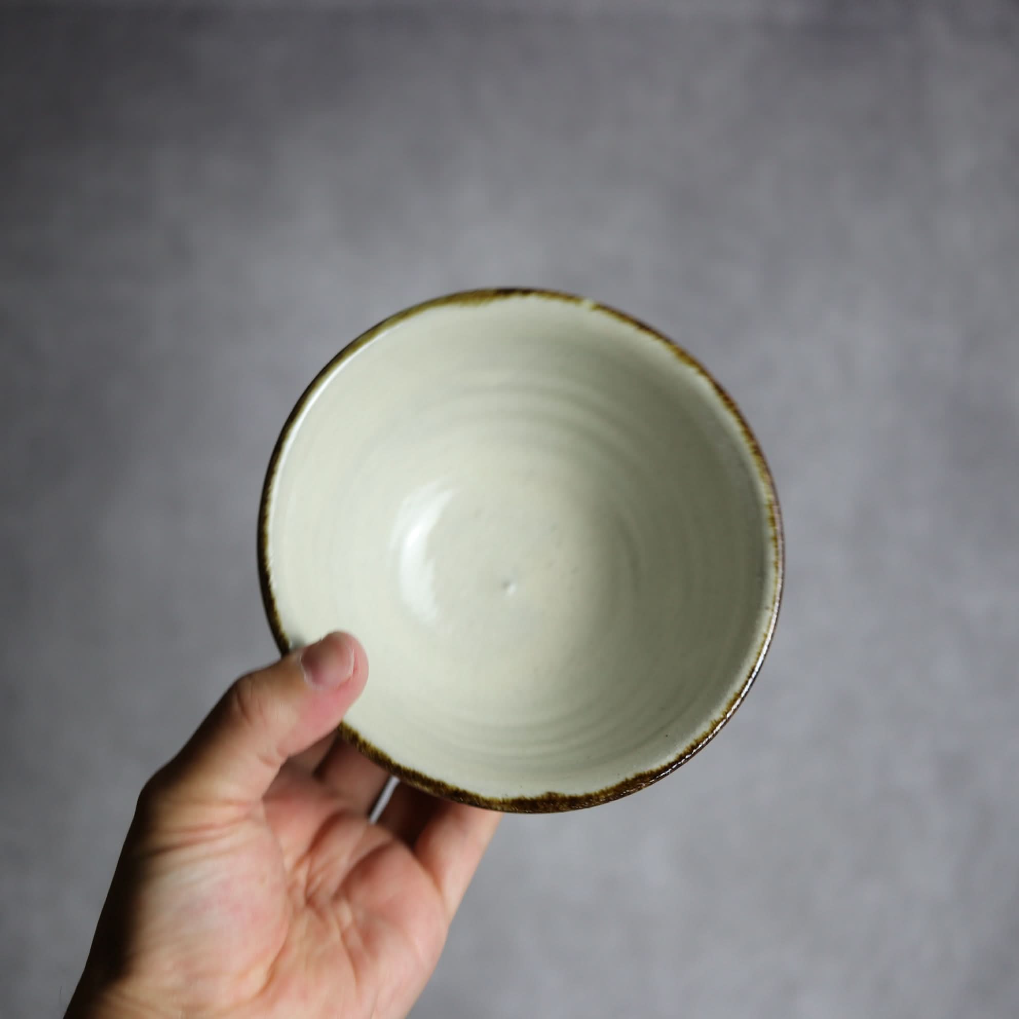 4寸マカイ1 飴 呉須釉 花 やちむん 陶器 やちむん工房 mug 陶器.