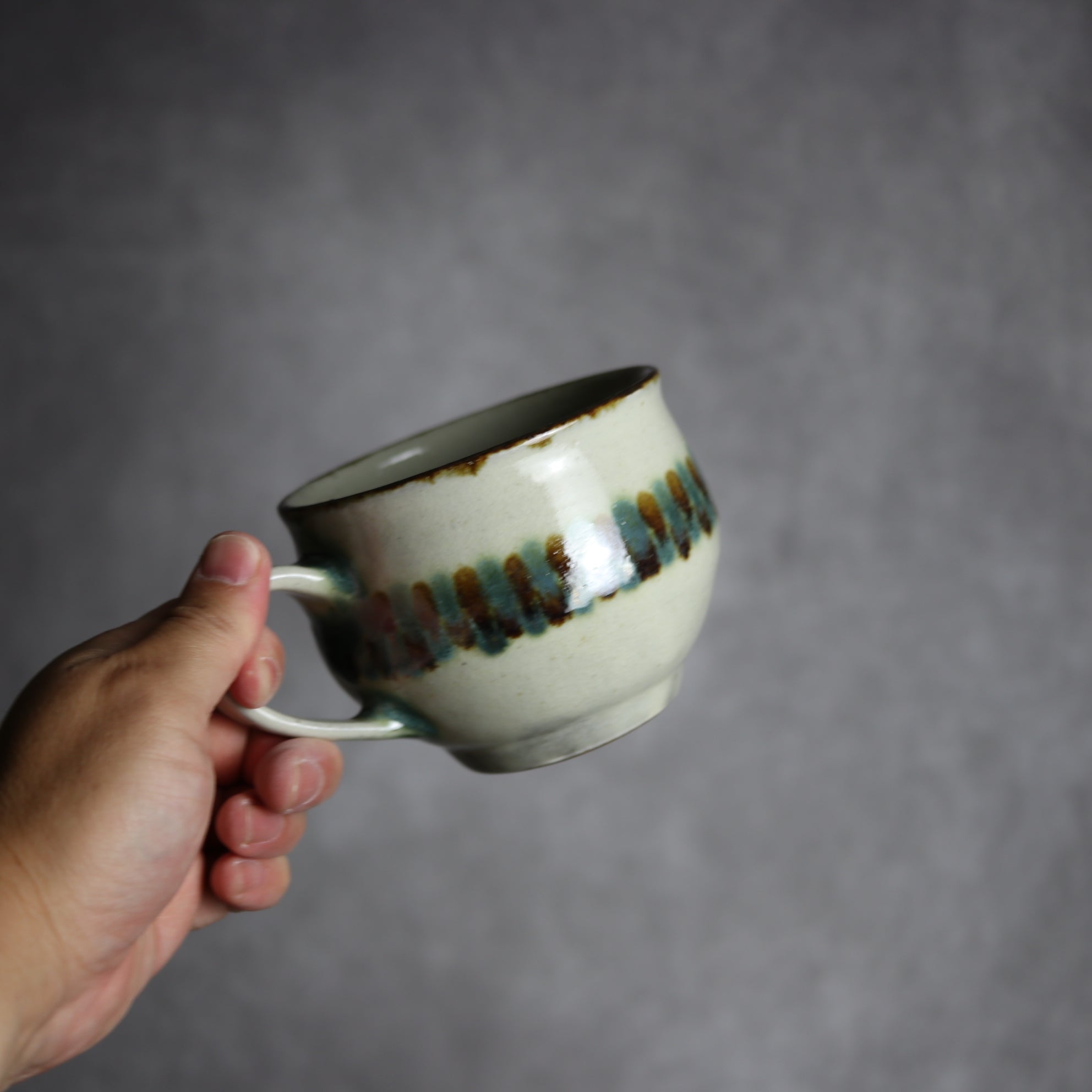 スープカップ1 三彩 点打 やちむん 陶器 やちむん工房 mug