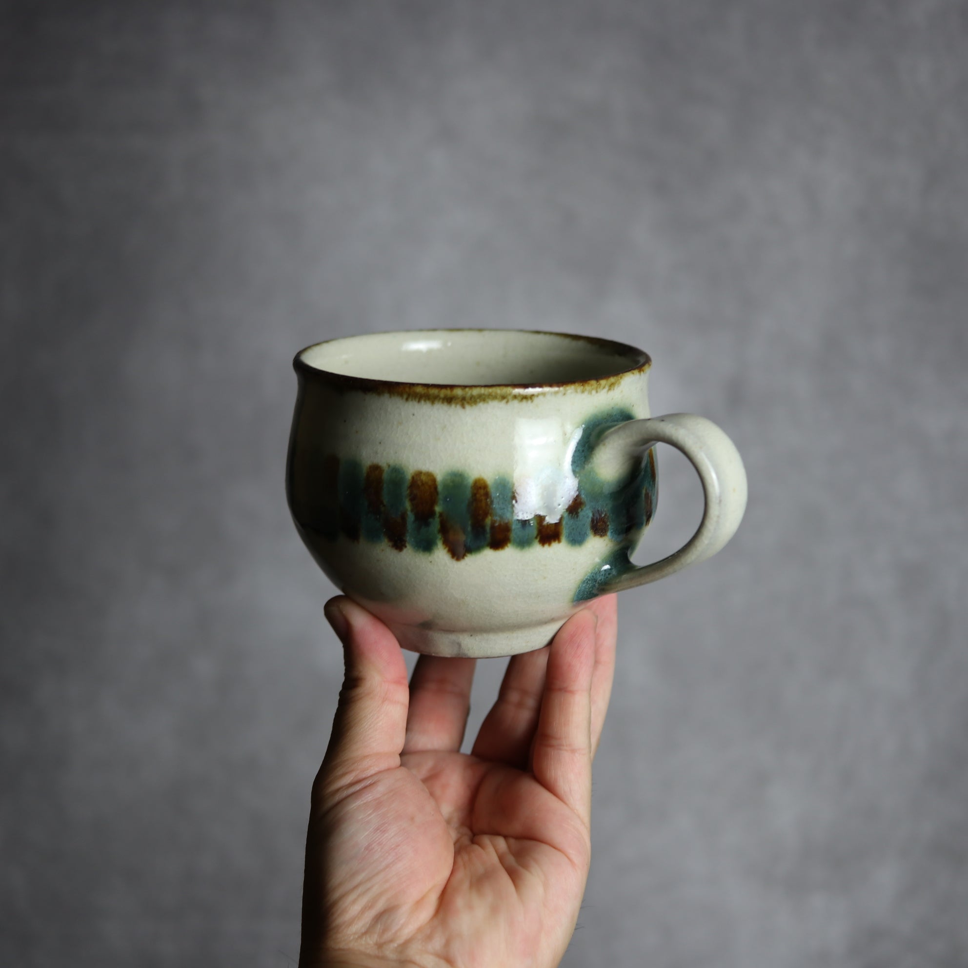 スープカップ1 三彩 点打 やちむん 陶器 やちむん工房 mug