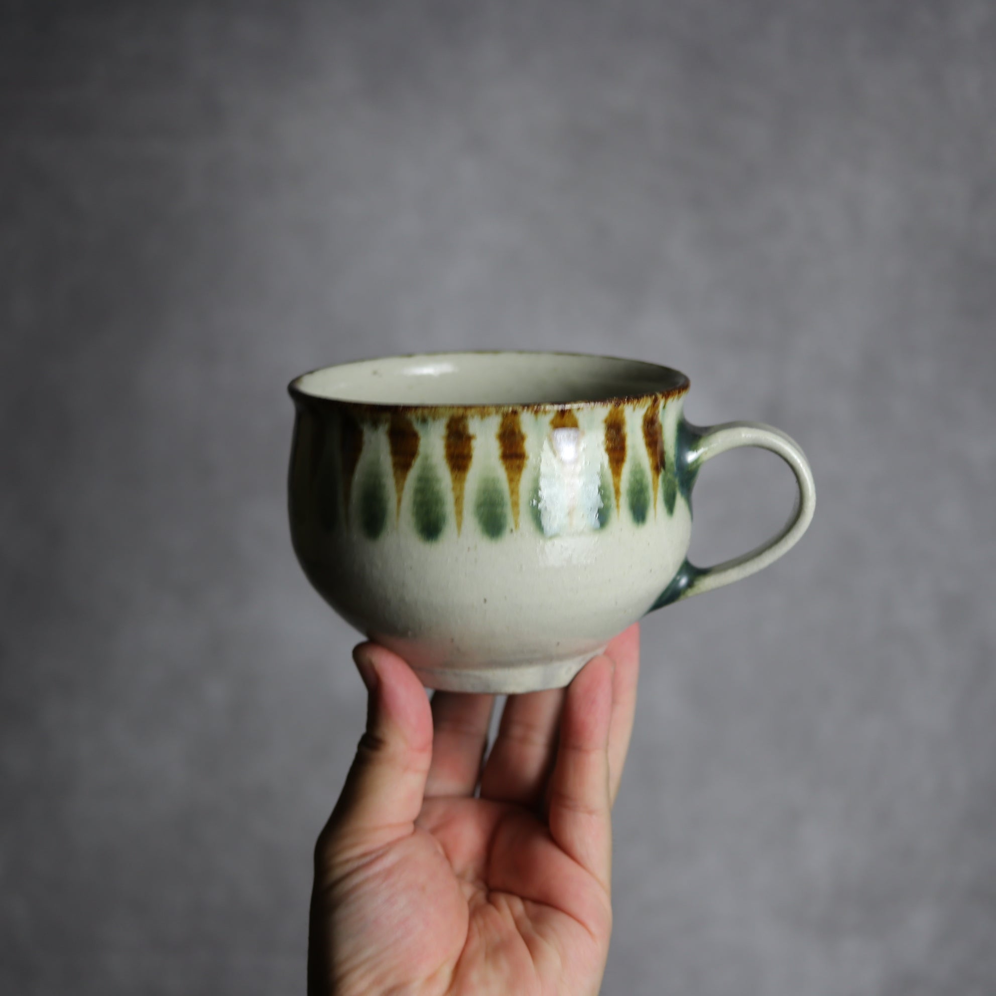 スープカップ1 三彩 線描 やちむん 陶器 やちむん工房 mug