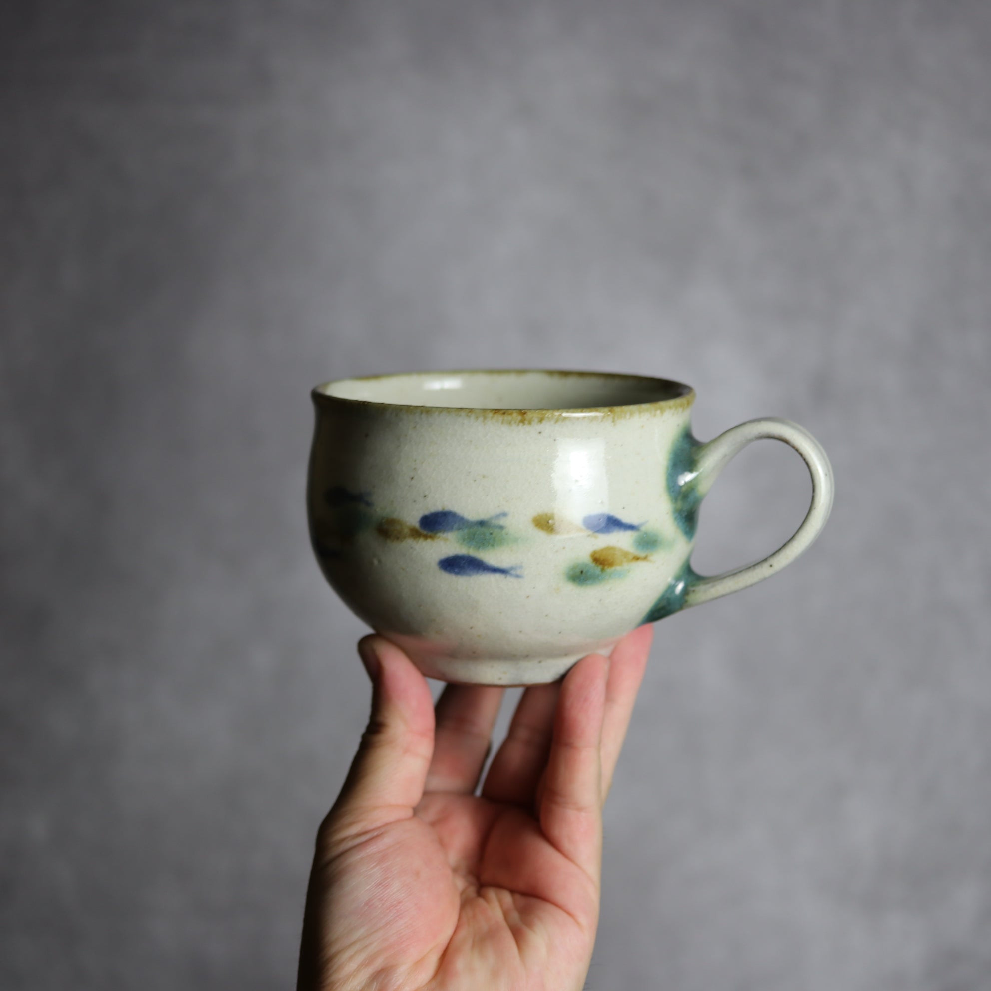 スープカップ1 三彩 魚 やちむん 陶器 やちむん工房 mug
