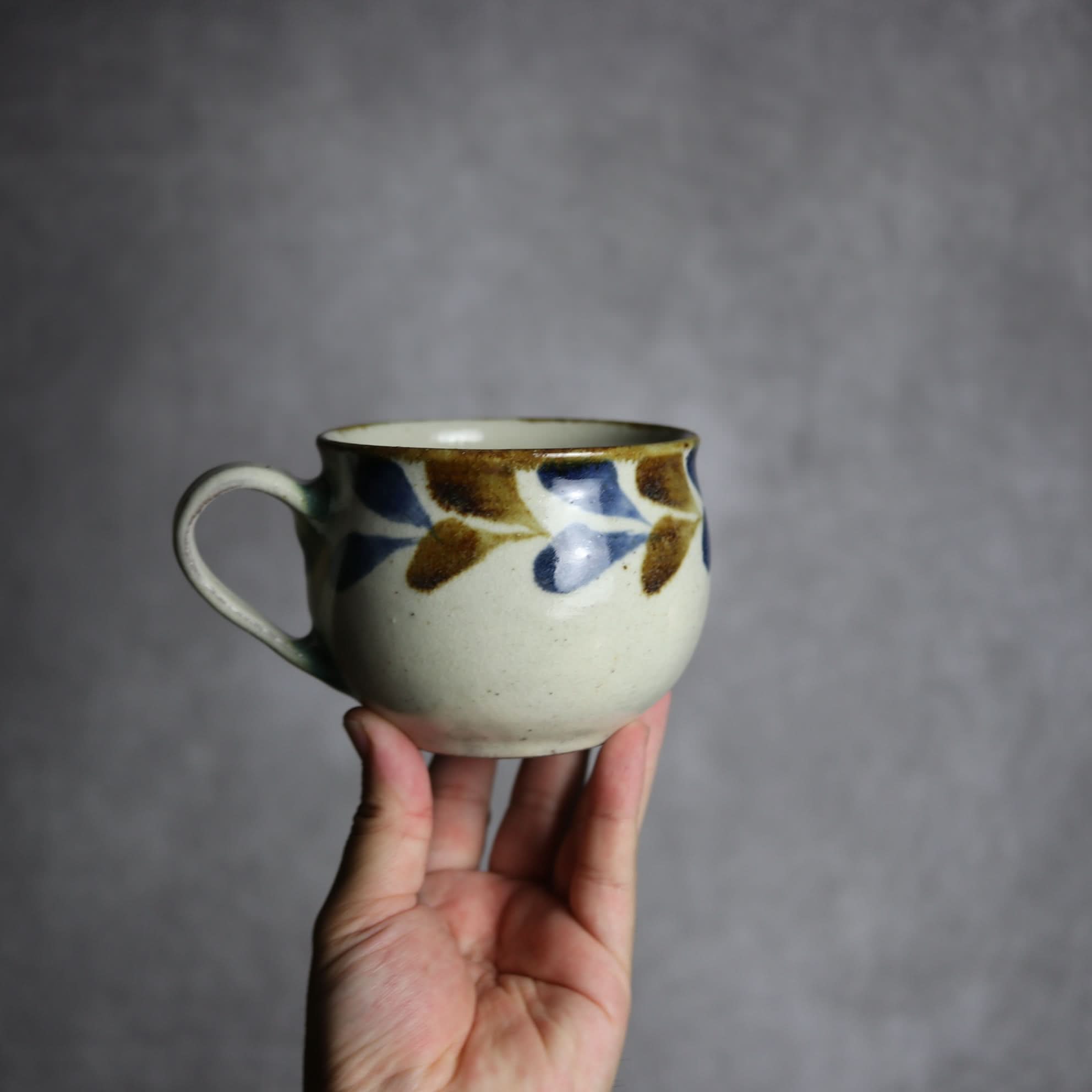 スープカップ1 飴 呉須釉 双葉 やちむん 陶器 やちむん工房 mug 陶器.