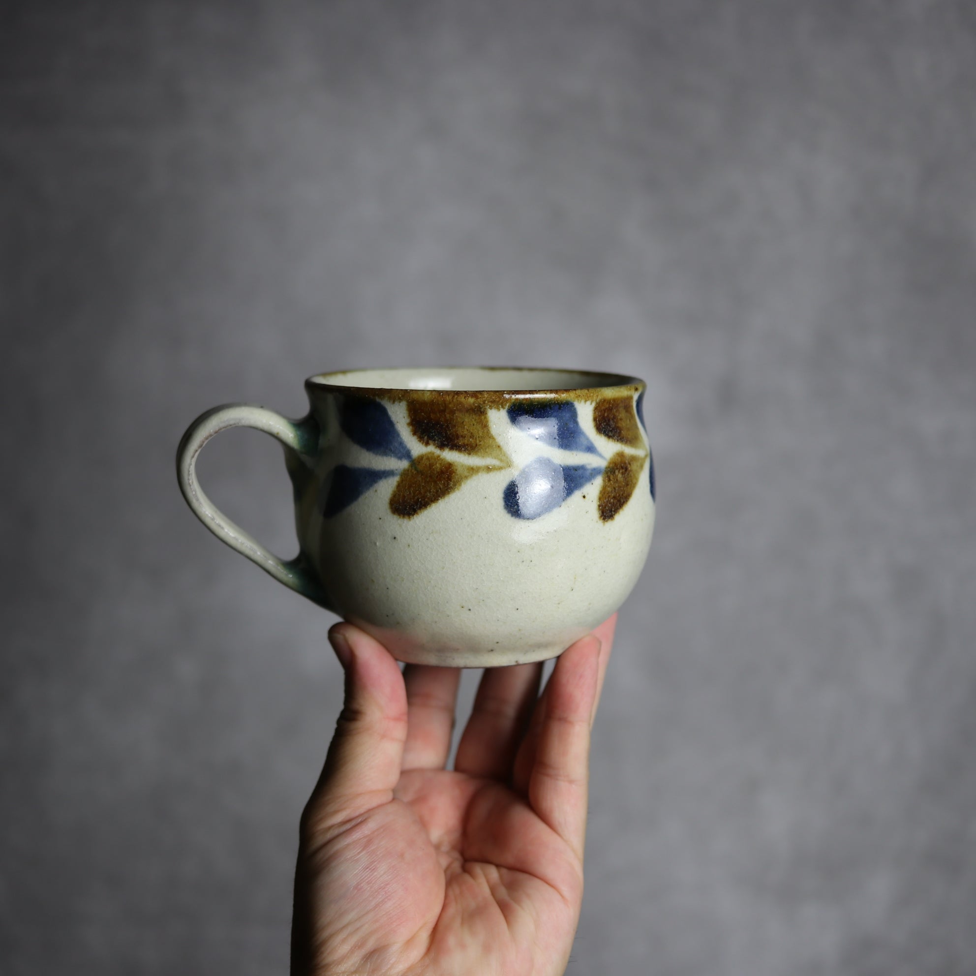 スープカップ1 飴 呉須釉 双葉 やちむん 陶器 やちむん工房 mug