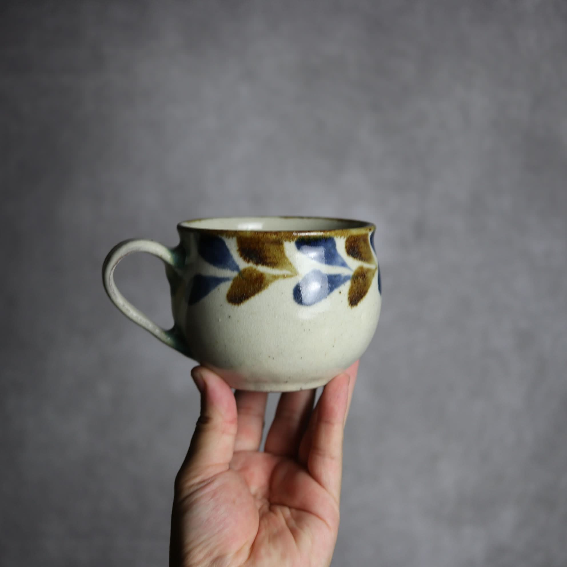 スープカップ1 飴 呉須釉 双葉 やちむん 陶器 やちむん工房 mug 陶器.