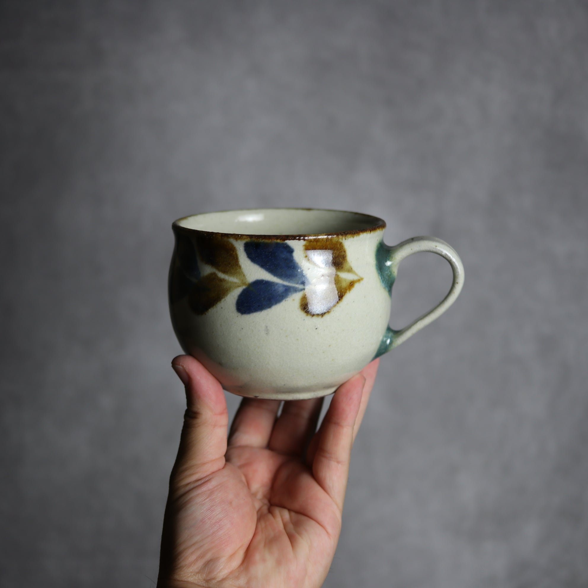 スープカップ1 飴 呉須釉 双葉 やちむん 陶器 やちむん工房 mug