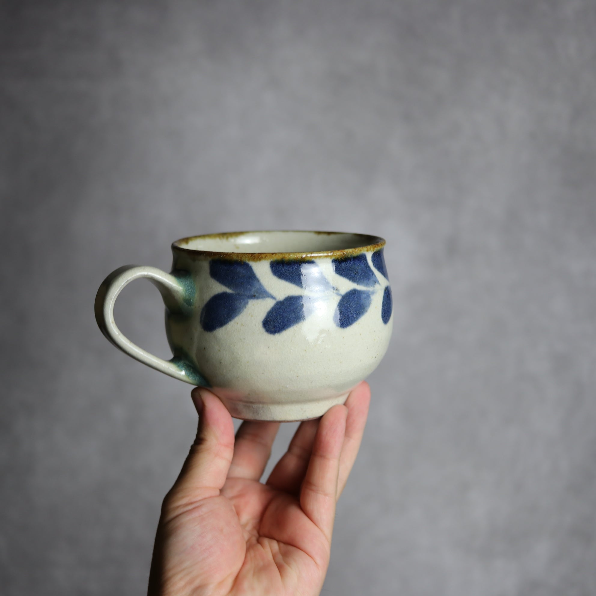 スープカップ1 呉須釉 双葉 やちむん 陶器 やちむん工房 mug
