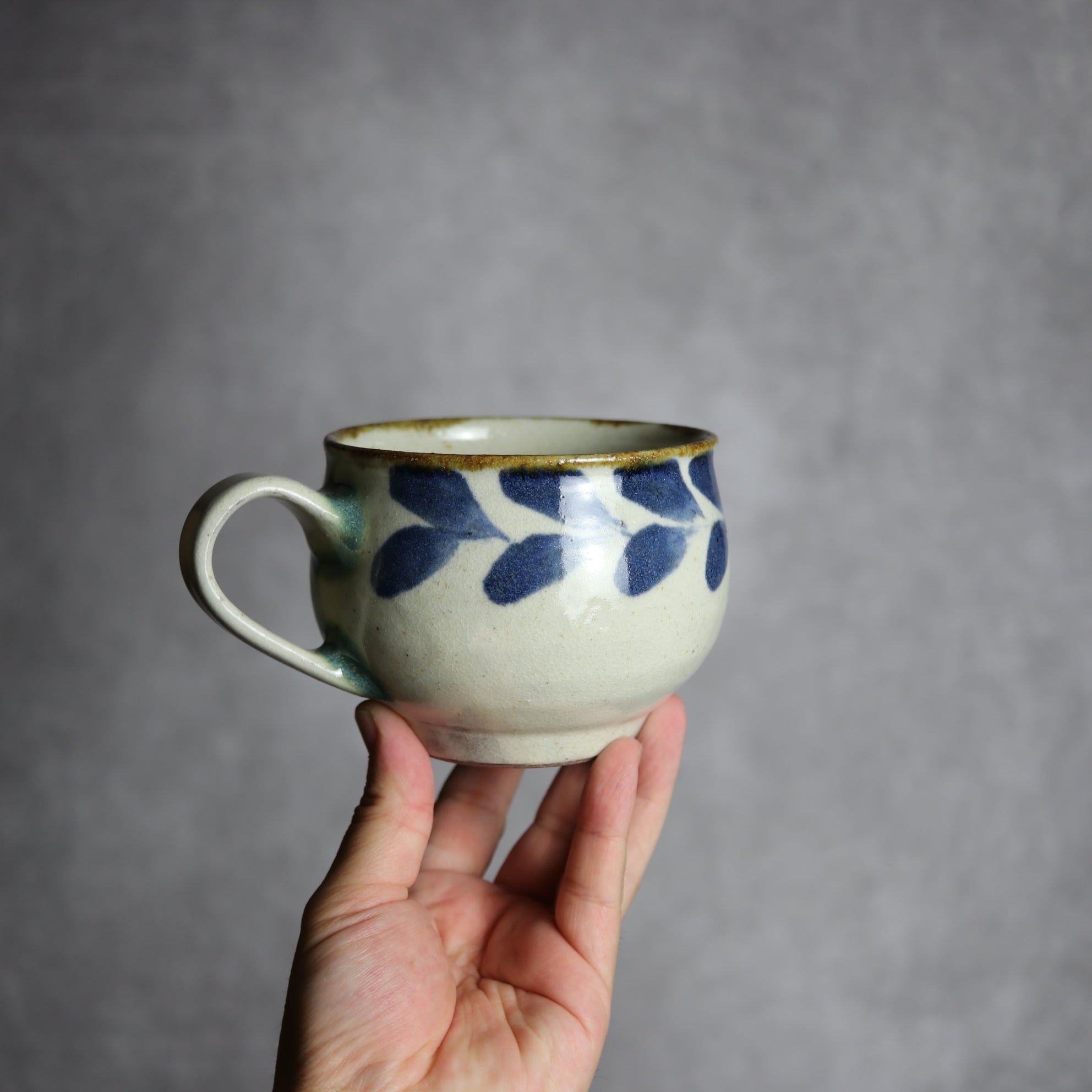 スープカップ1 呉須釉 双葉 やちむん 陶器 やちむん工房 mug