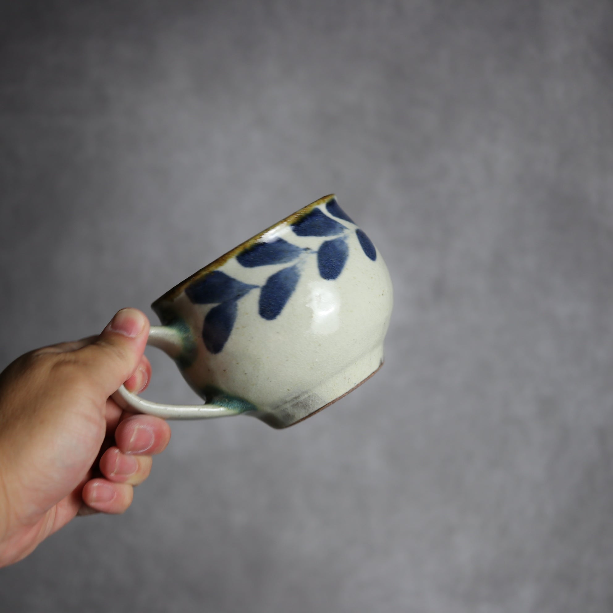 スープカップ1 呉須釉 双葉 やちむん 陶器 やちむん工房 mug