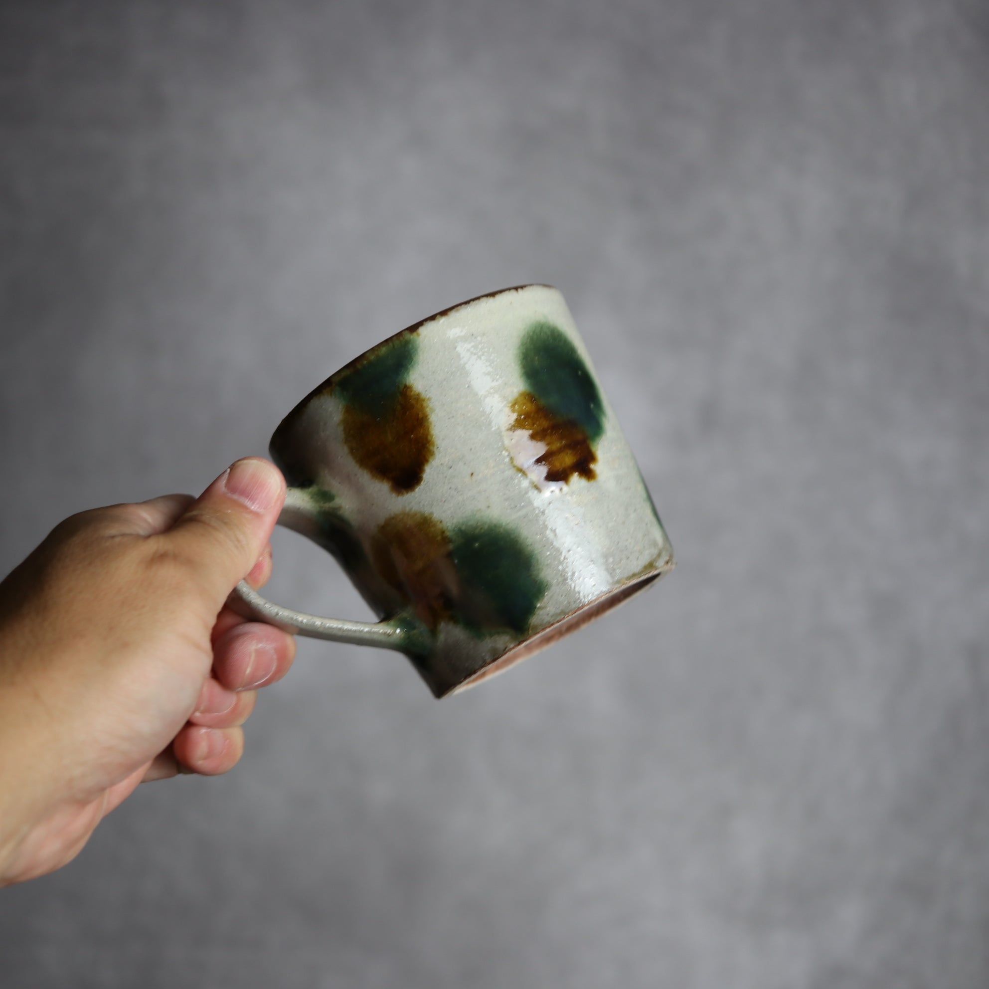 マグカップ1 三彩点打 やちむん 陶器 やちむん工房 mug