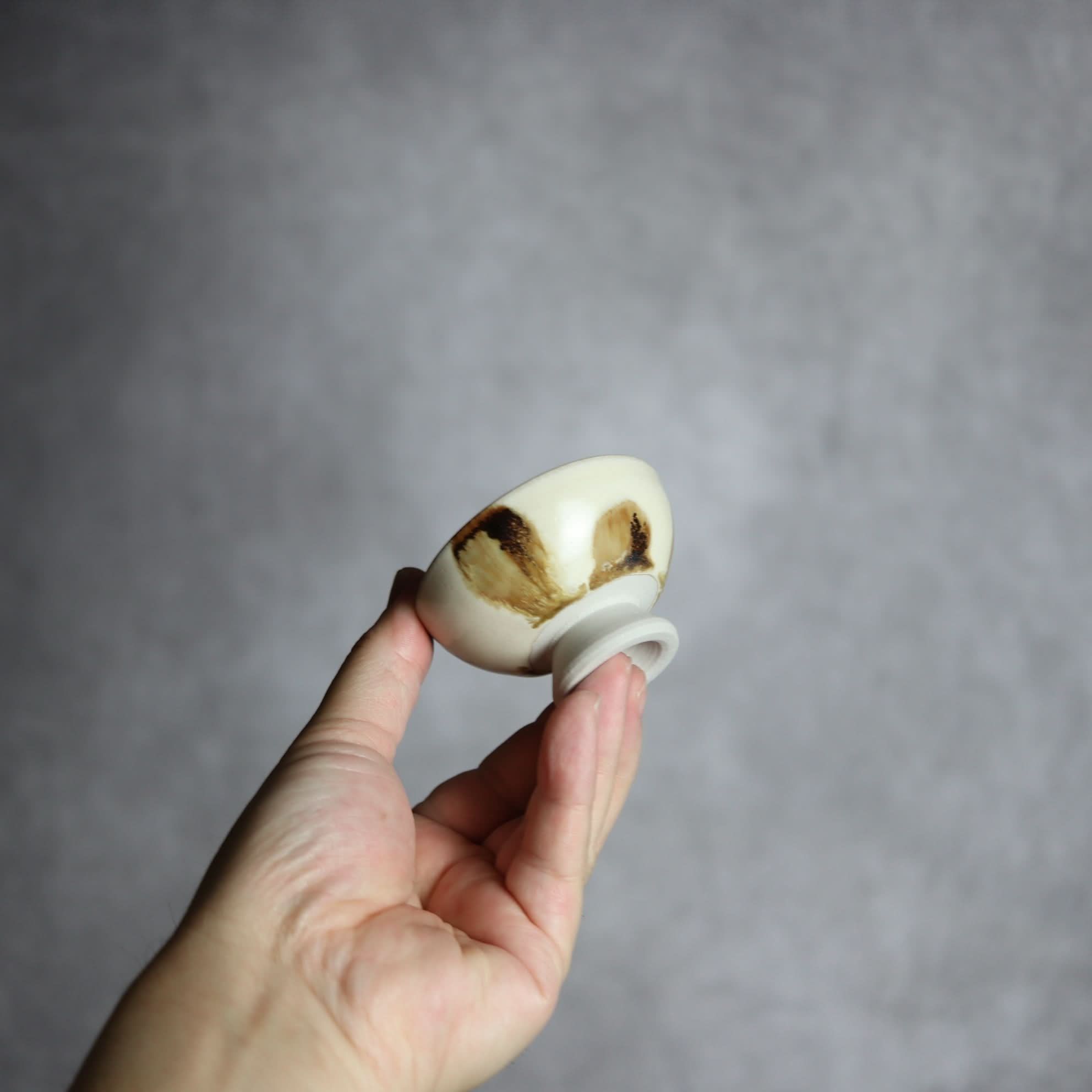 ぐい呑1 飴釉 点打 やちむん 陶器 拓美窯 やちむん 陶器.