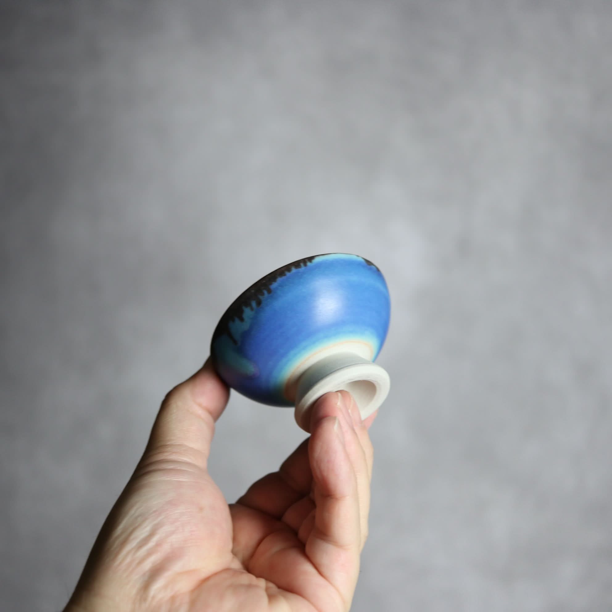 ぐい呑1 黒 ペルシャ釉 やちむん 陶器 拓美窯 やちむん 陶器.