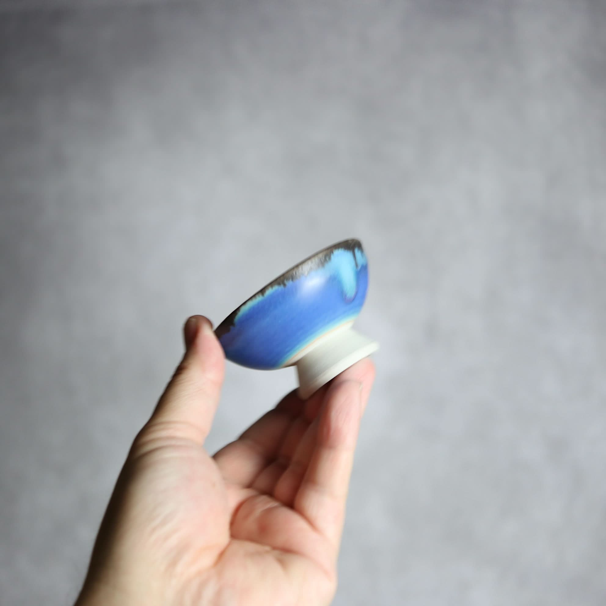 ぐい呑1 黒 ペルシャ釉 やちむん 陶器 拓美窯 やちむん 陶器.