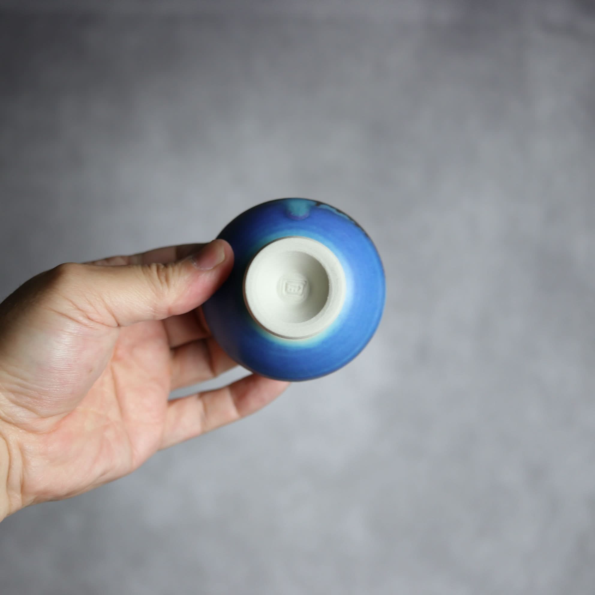 ぐい呑1 黒 ペルシャ釉 やちむん 陶器 拓美窯 やちむん 陶器.