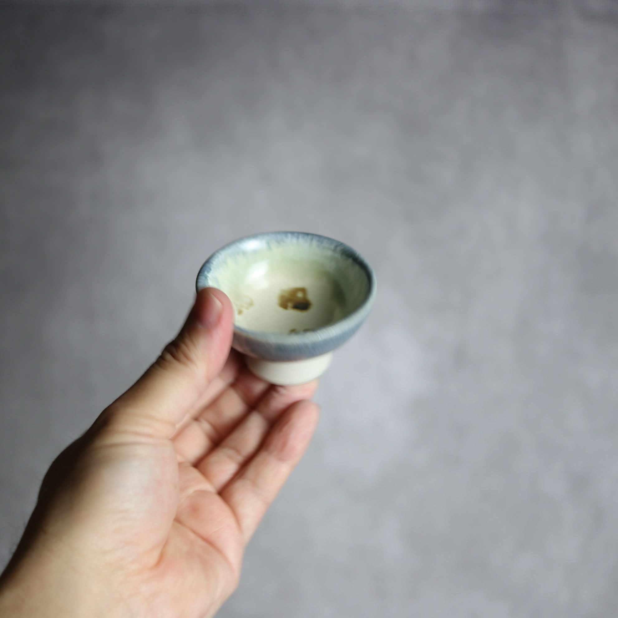 ぐい呑1 青釉 掛釉 やちむん 陶器 拓美窯 やちむん 陶器.