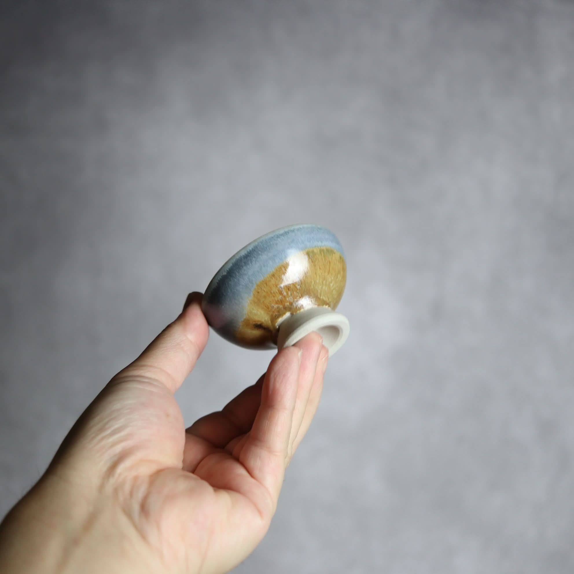 ぐい呑1 青釉 掛釉 やちむん 陶器 拓美窯 やちむん 陶器.