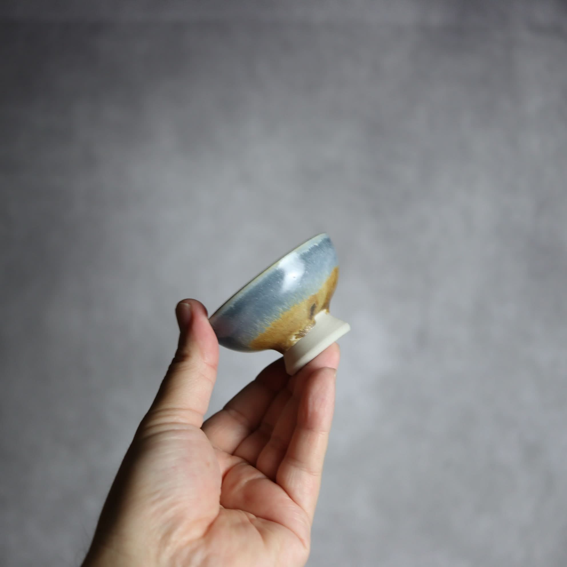 ぐい呑1 青釉 掛釉 やちむん 陶器 拓美窯 やちむん 陶器.