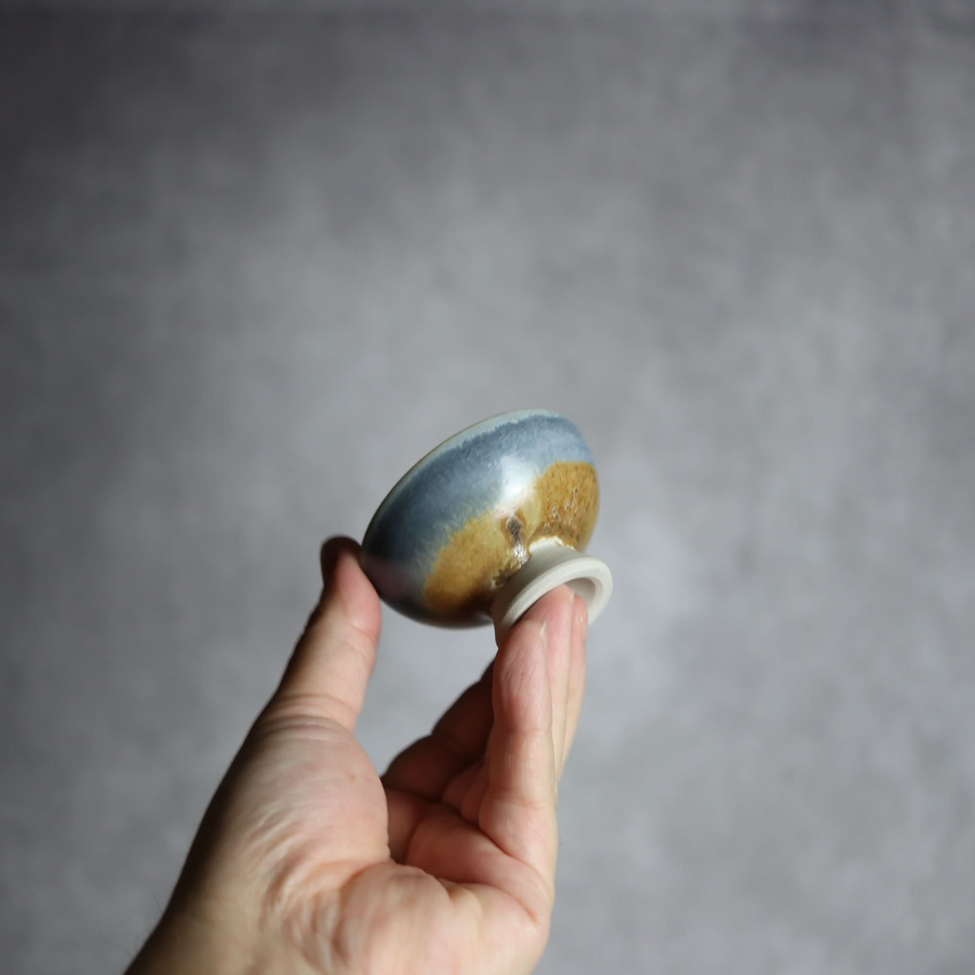 ぐい呑1 青釉 掛釉 やちむん 陶器 拓美窯 やちむん 陶器.