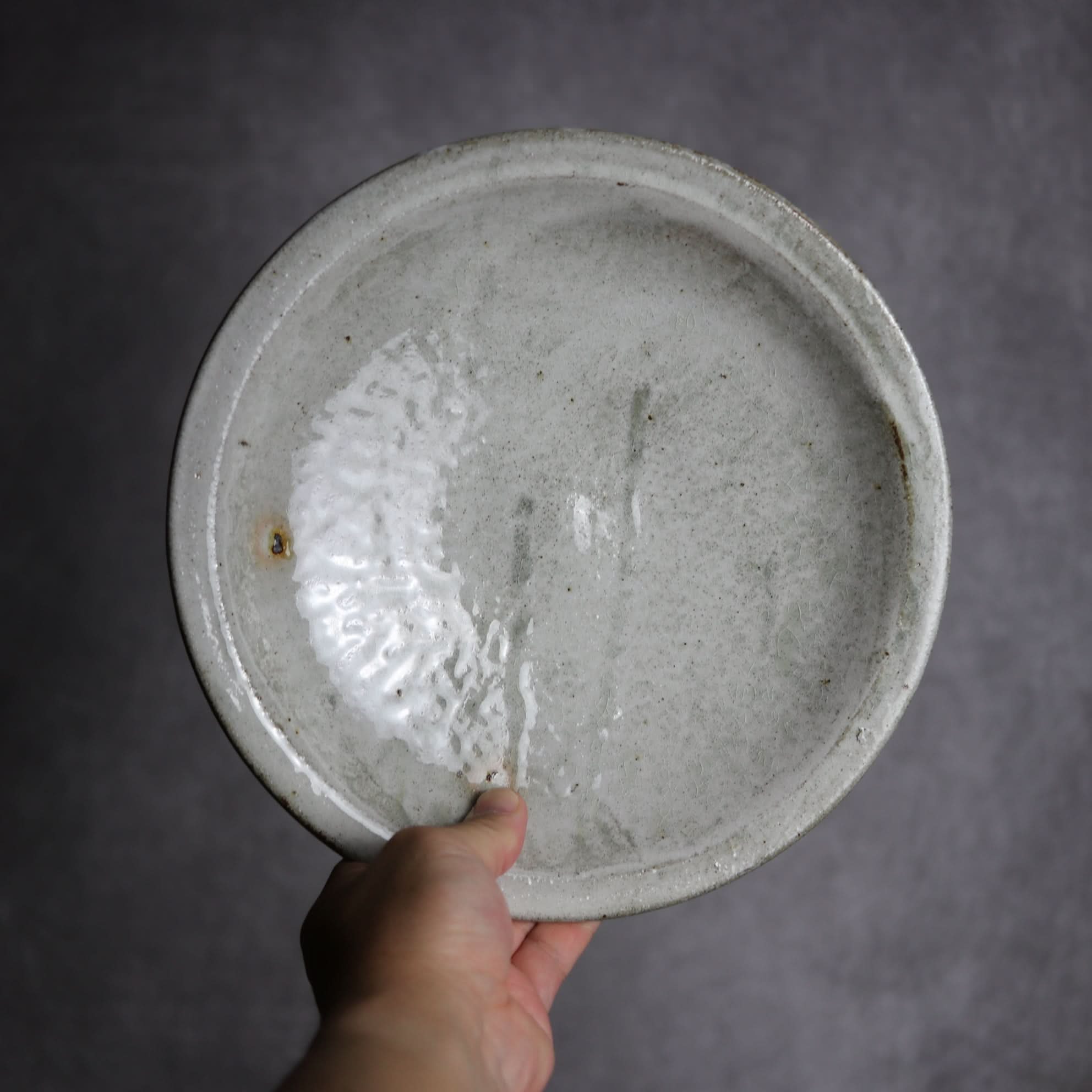 8寸リム丸皿1 白 やちむん 陶器 森製陶所 やちむん 陶器.