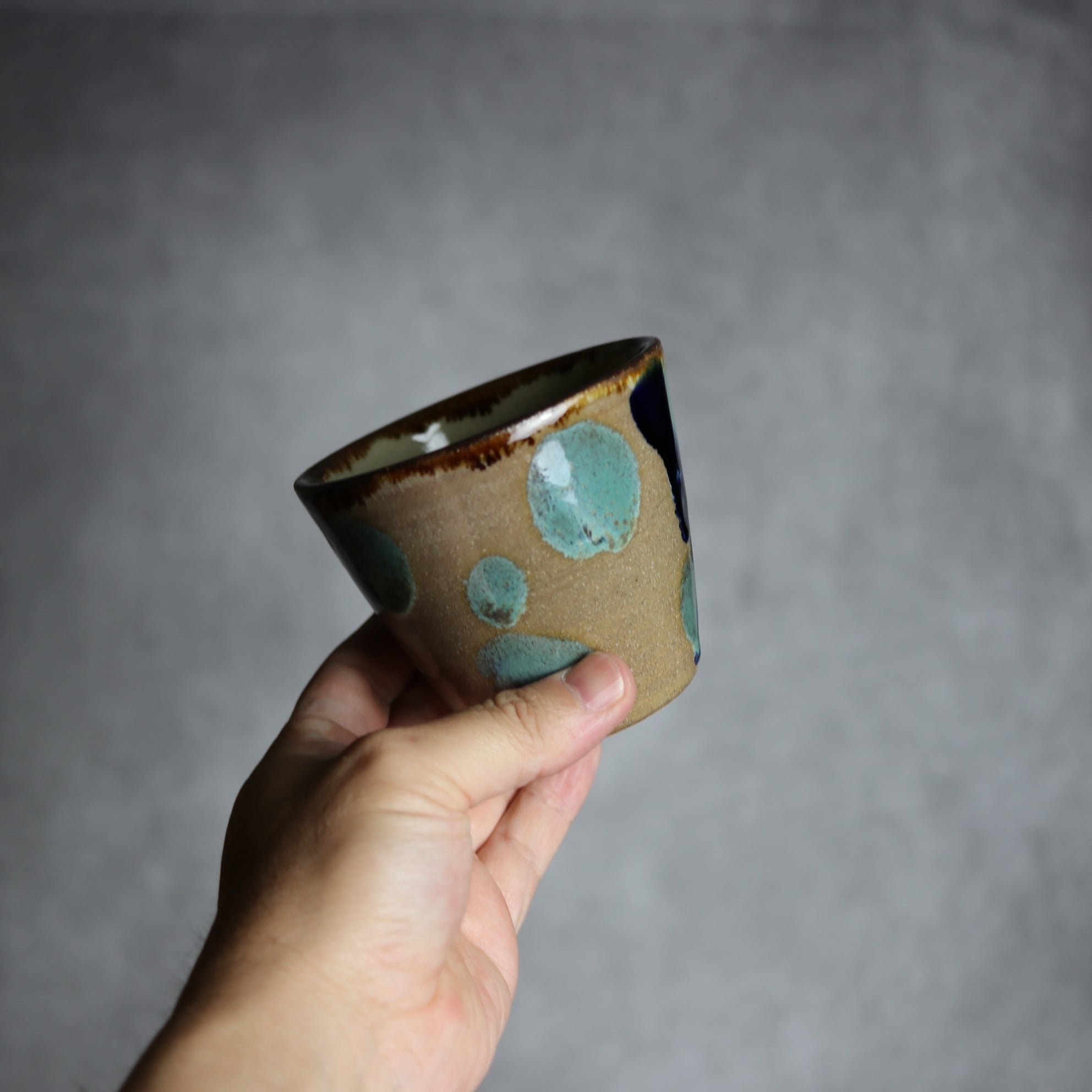 エドメ陶房 - フリーカップ1 青三彩紋 やちむん 陶器 エドメ陶房 - mundasui