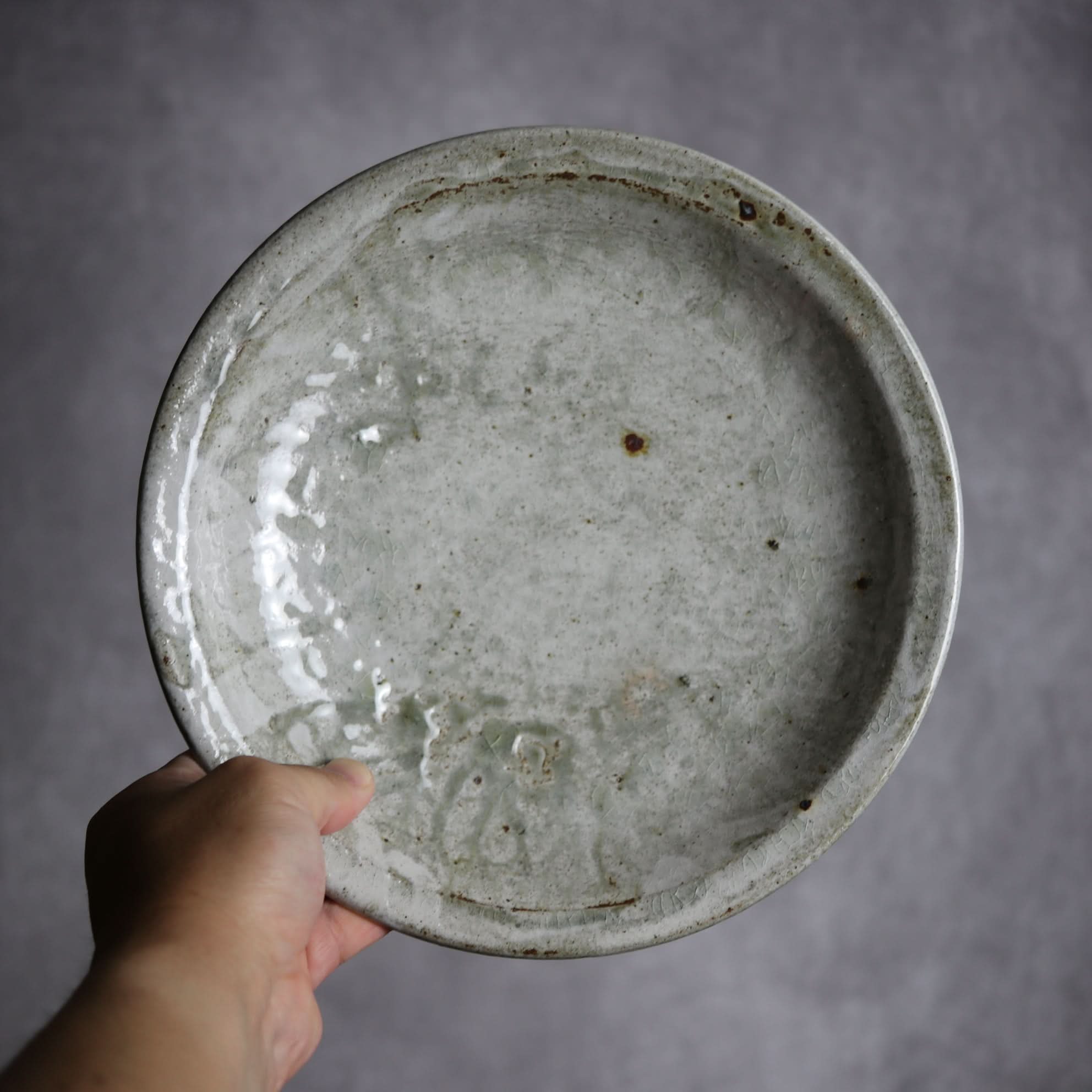 8寸リム丸皿2 白 やちむん 陶器 森製陶所 やちむん 陶器.