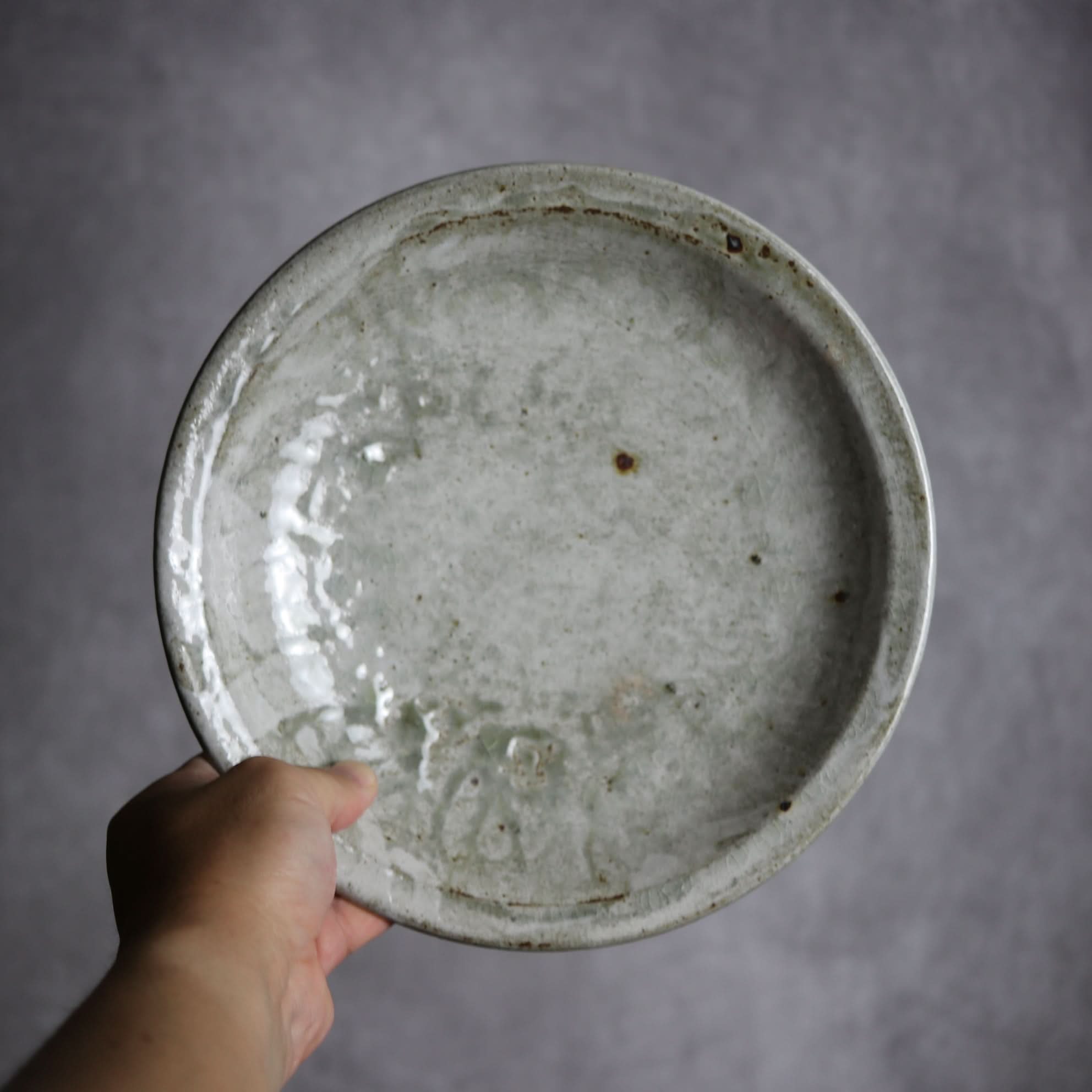 8寸リム丸皿2 白 やちむん 陶器 森製陶所 やちむん 陶器.