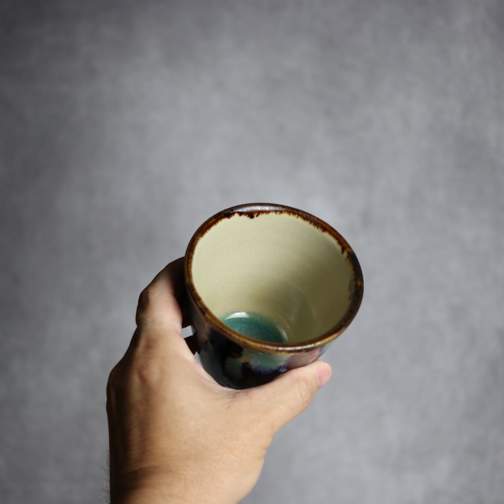 フリーカップ1 青三彩紋 やちむん 陶器 エドメ陶房 やちむん 陶器.