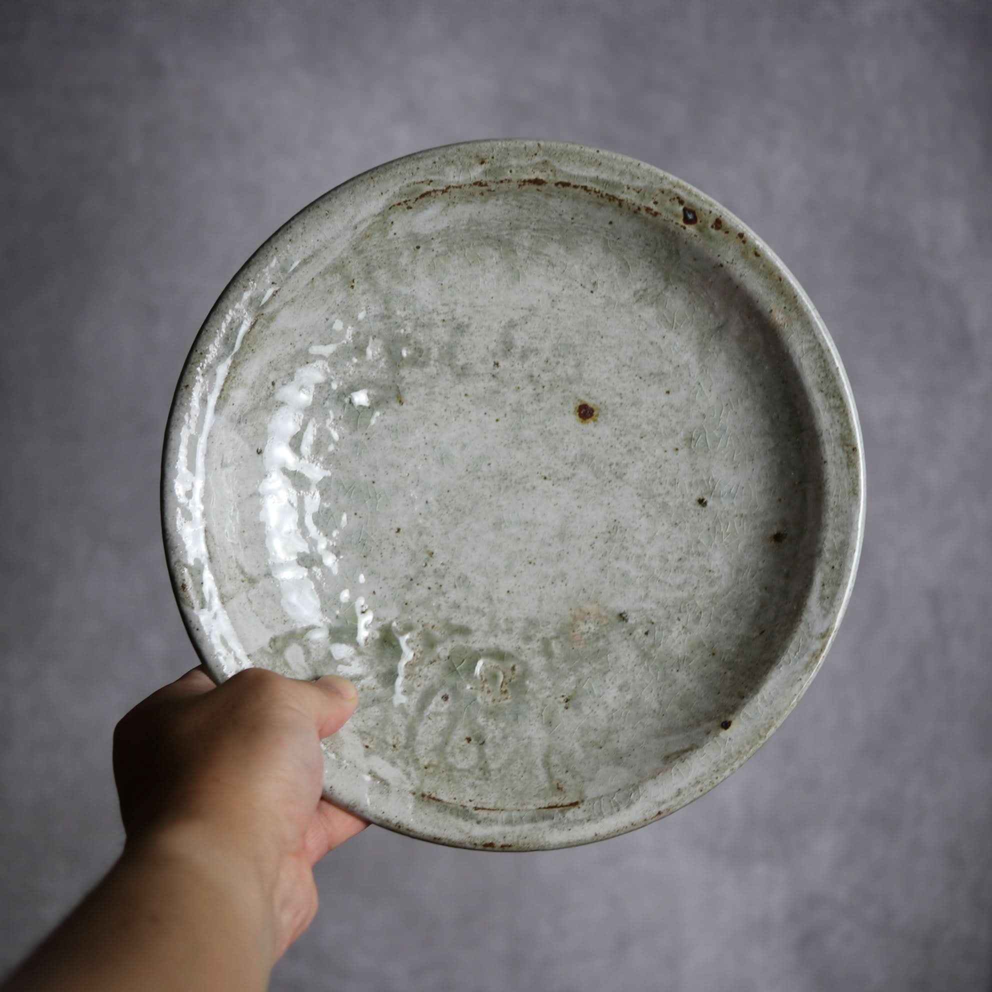 8寸リム丸皿2 白 やちむん 陶器 森製陶所 やちむん 陶器.