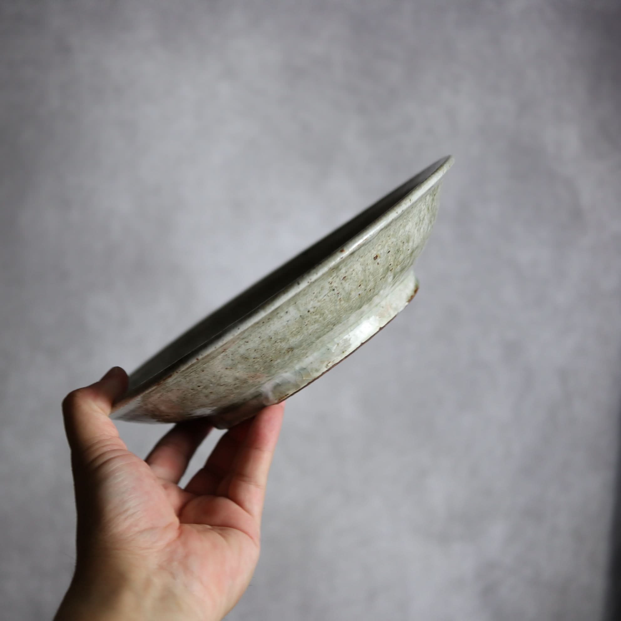 8寸リム丸皿2 白 やちむん 陶器 森製陶所 やちむん 陶器.