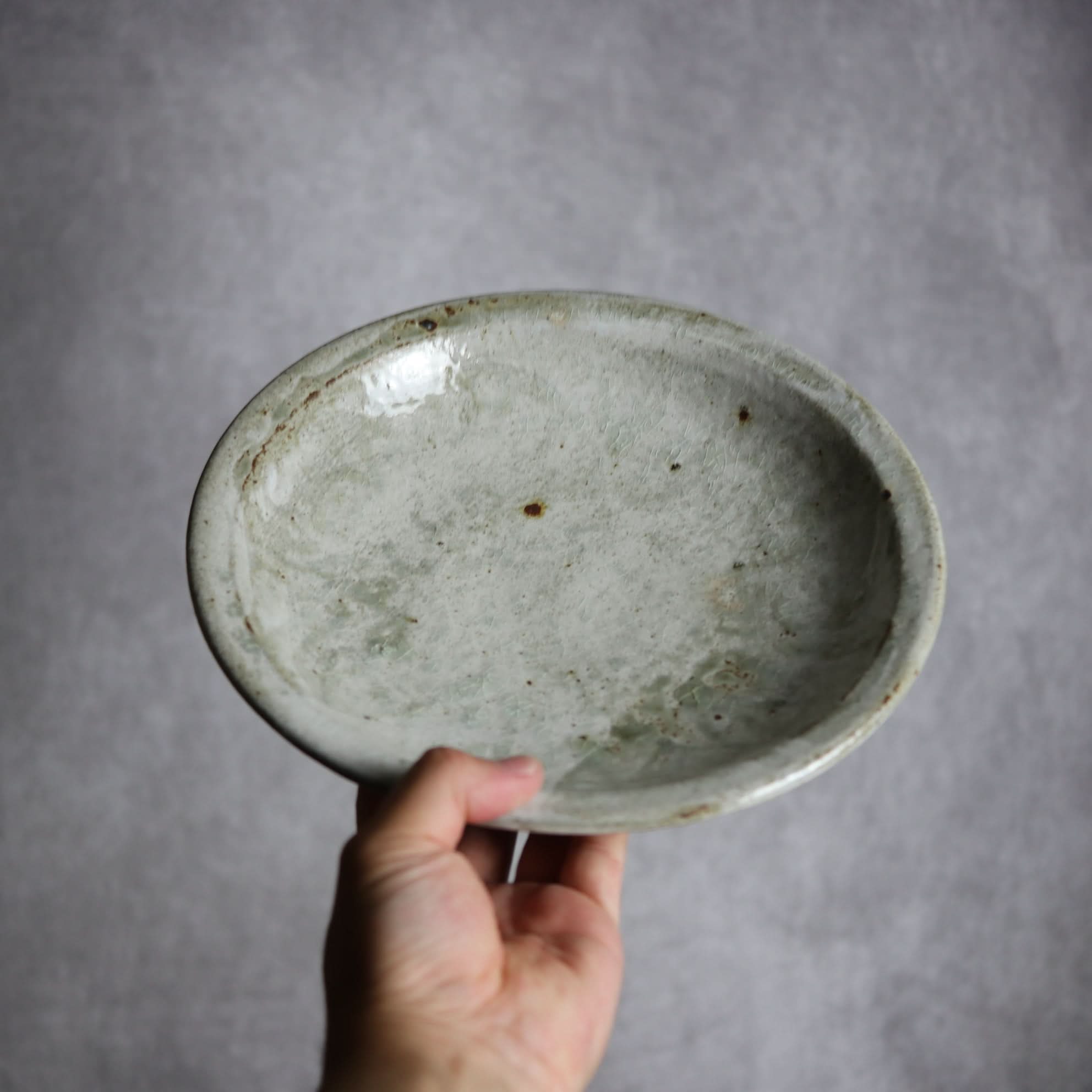 8寸リム丸皿2 白 やちむん 陶器 森製陶所 やちむん 陶器.