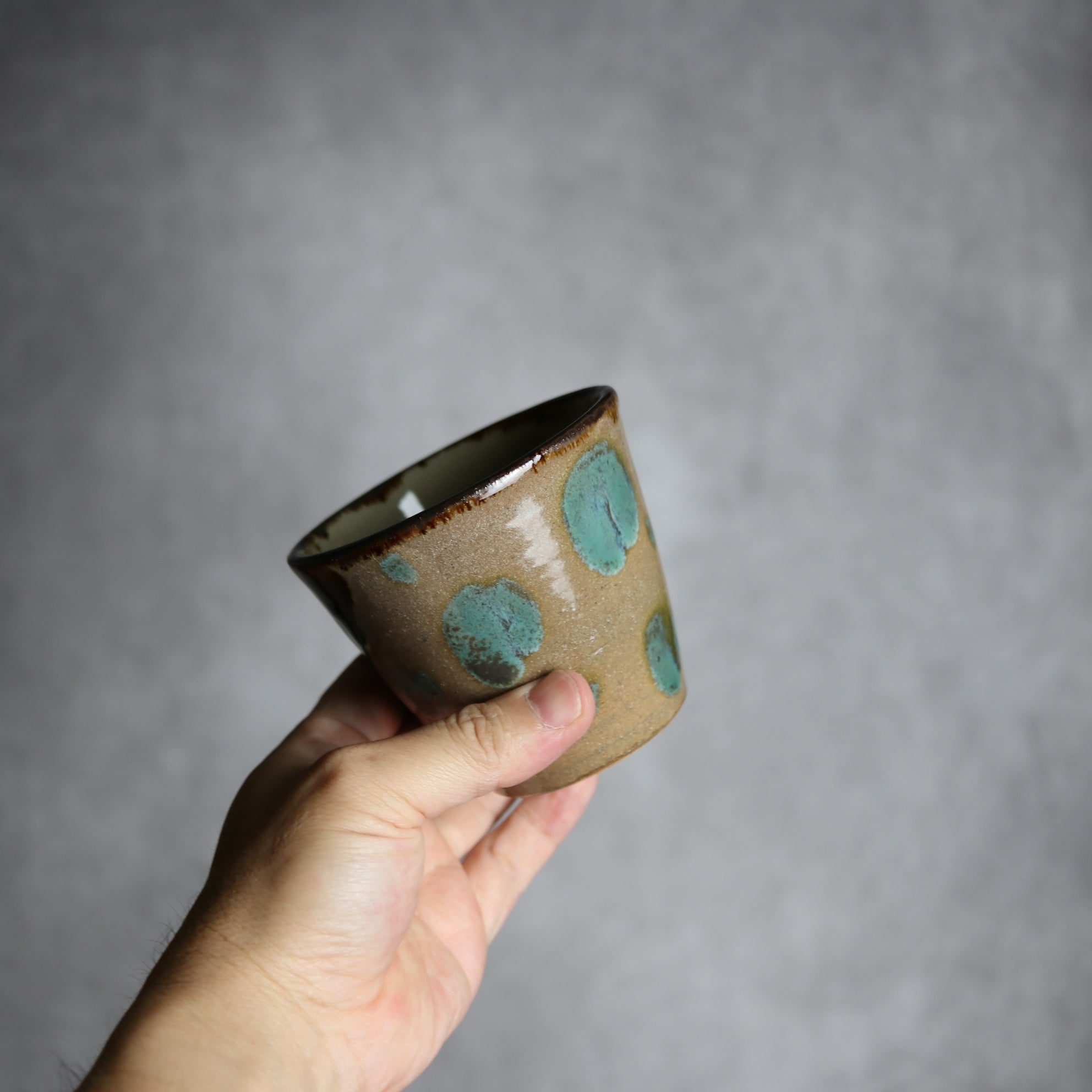 エドメ陶房 - フリーカップ1 三彩紋 やちむん 陶器 エドメ陶房 - mundasui
