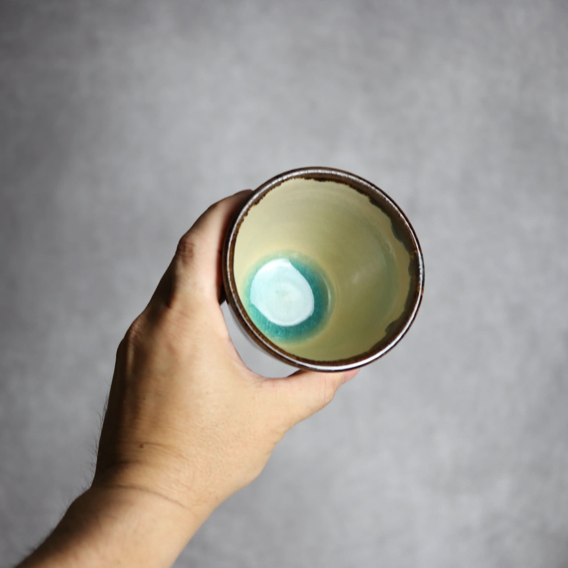 フリーカップ1 花紋 やちむん 陶器 エドメ陶房 やちむん 陶器.