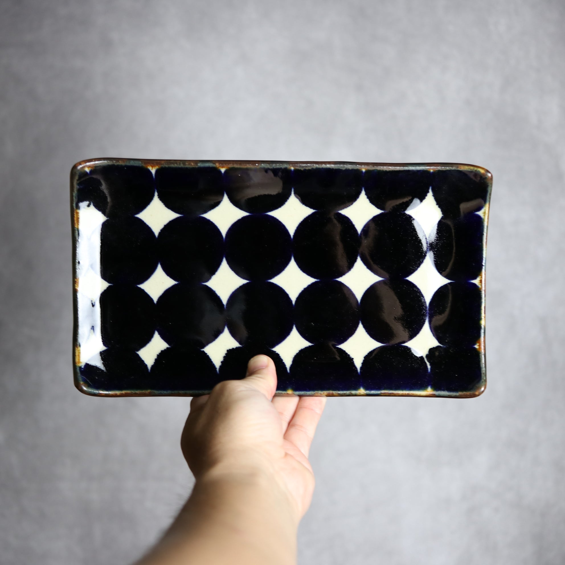 エドメ陶房 - セミロングプレート1 青ドット紋 やちむん 陶器 エドメ陶房 - mundasui