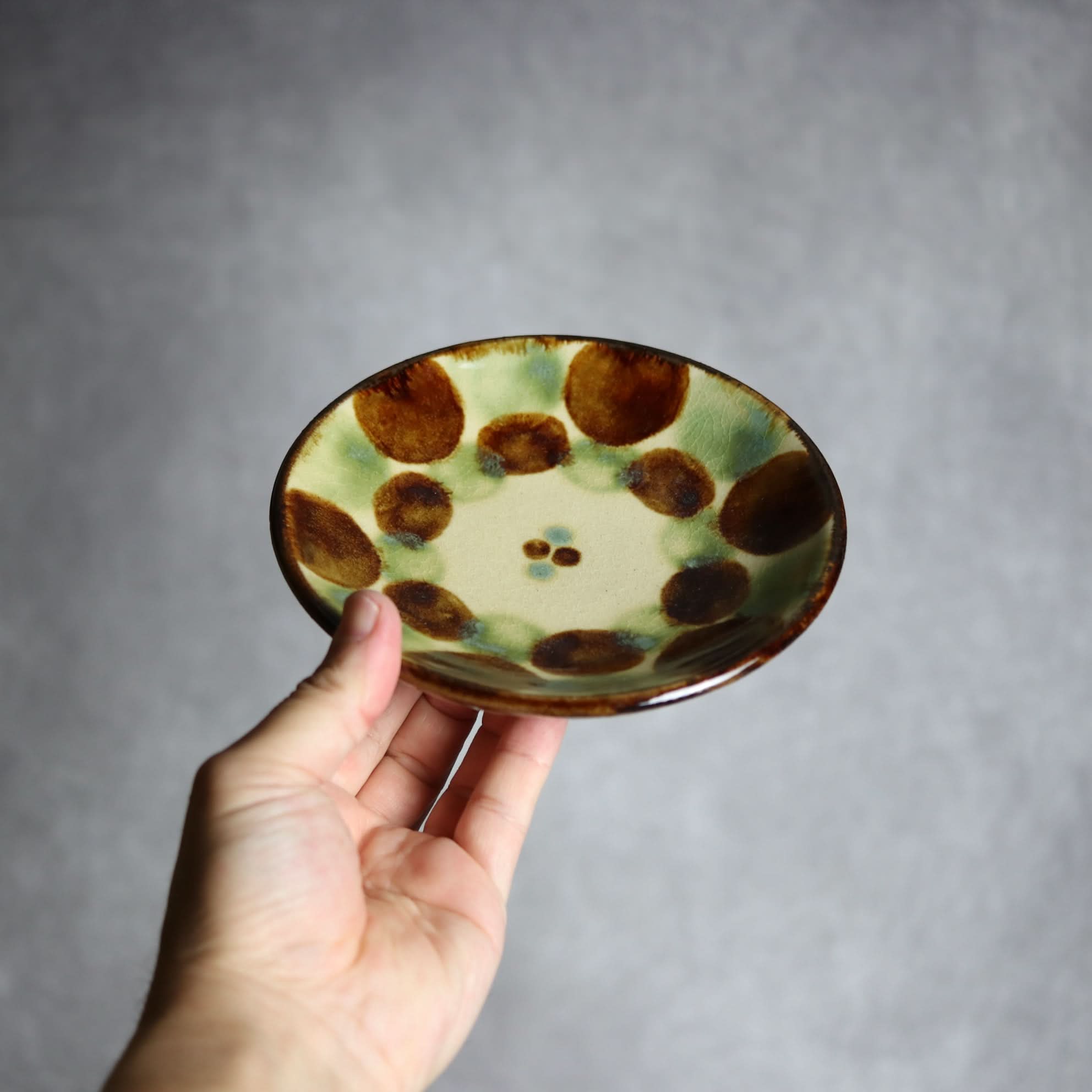 5寸皿1 三彩紋 やちむん 陶器 エドメ陶房 やちむん 陶器.