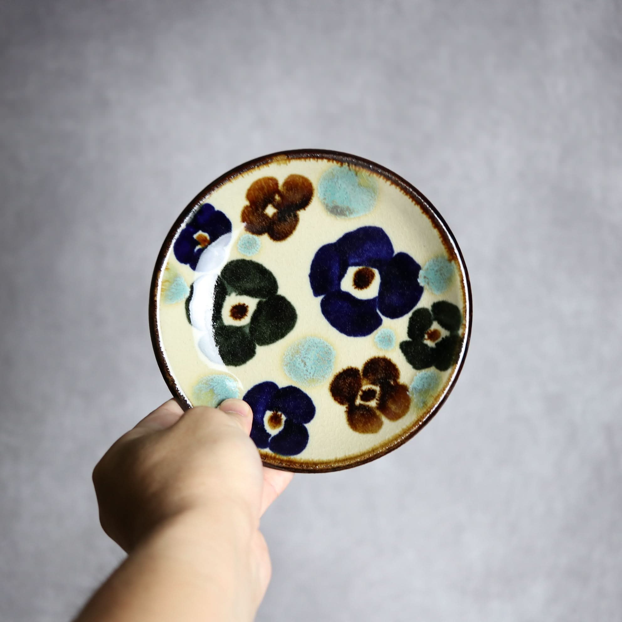 5寸皿1 三彩花紋 やちむん 陶器 エドメ陶房 やちむん 陶器.