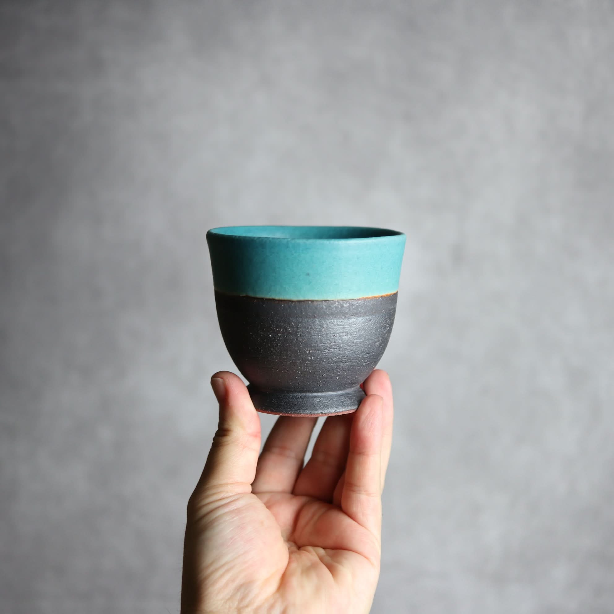 裾付き湯呑1 ペルシャ釉 やちむん 陶器 陶と厨子甕 ひ窯 やちむん 陶器.