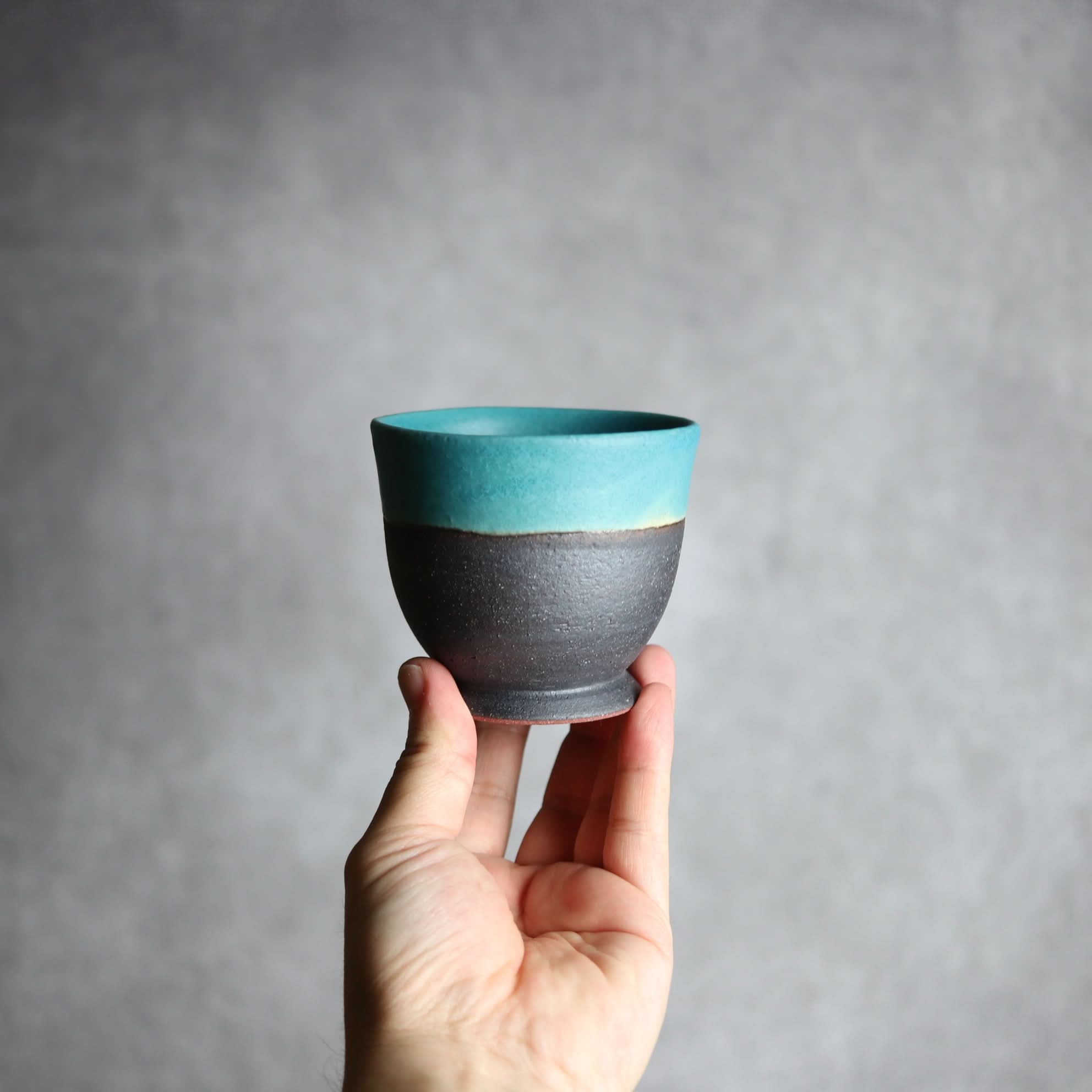 裾付き湯呑1 ペルシャ釉 やちむん 陶器 陶と厨子甕 ひ窯 やちむん 陶器.