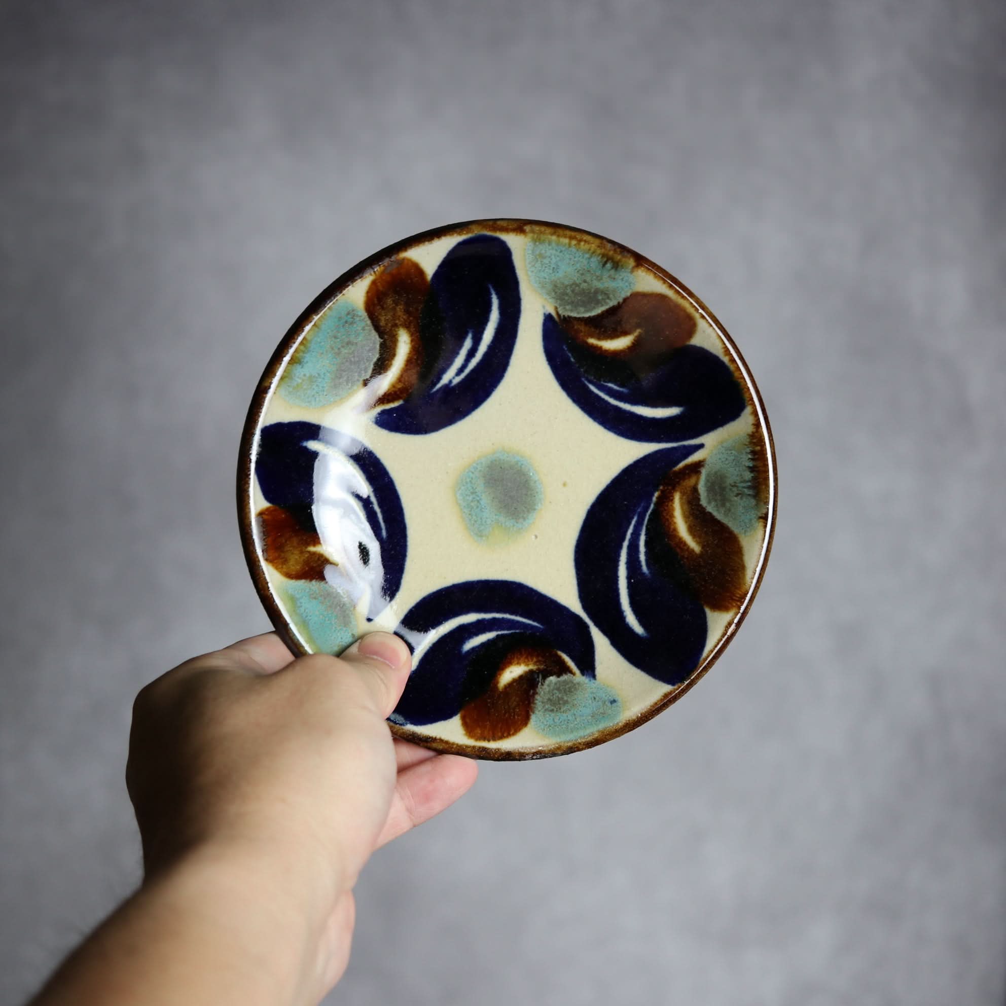 5寸皿1 風紋 やちむん 陶器 エドメ陶房 やちむん 陶器.