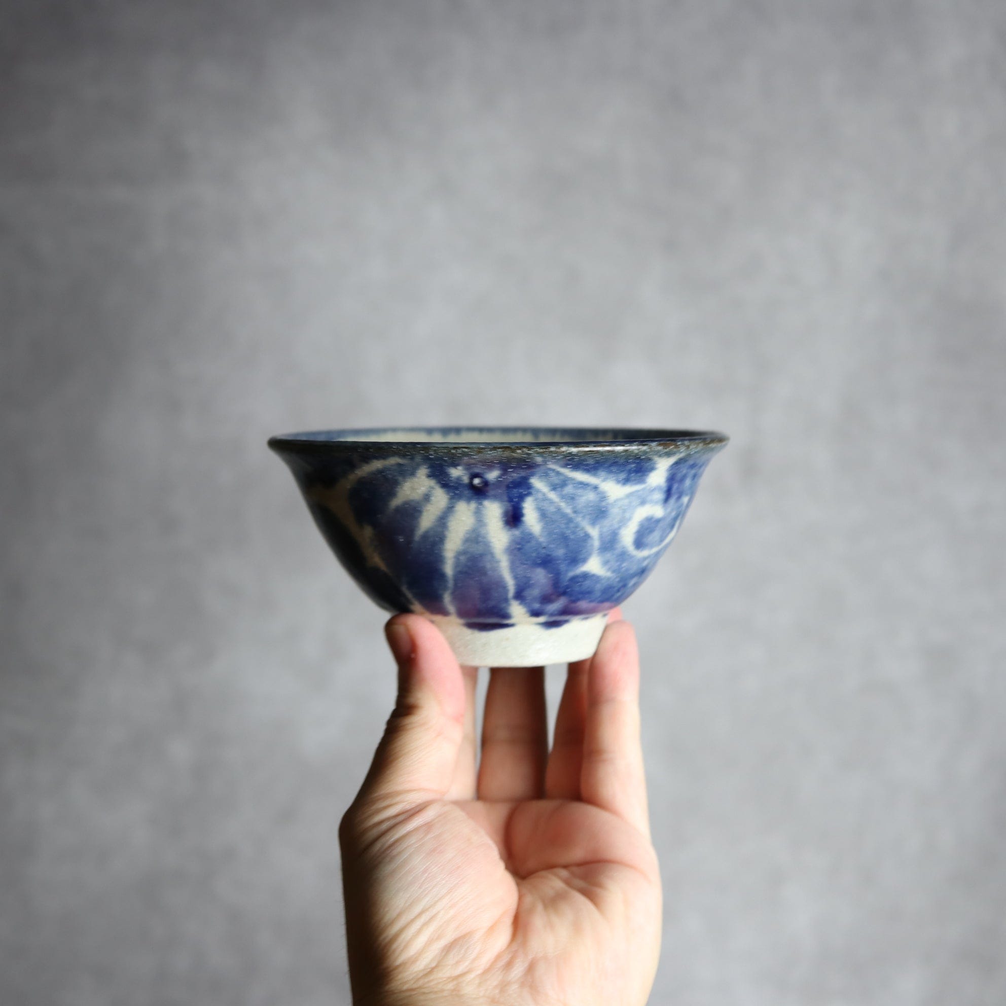 4寸マカイ1 呉須釉 唐草 やちむん 陶器 榮一工房