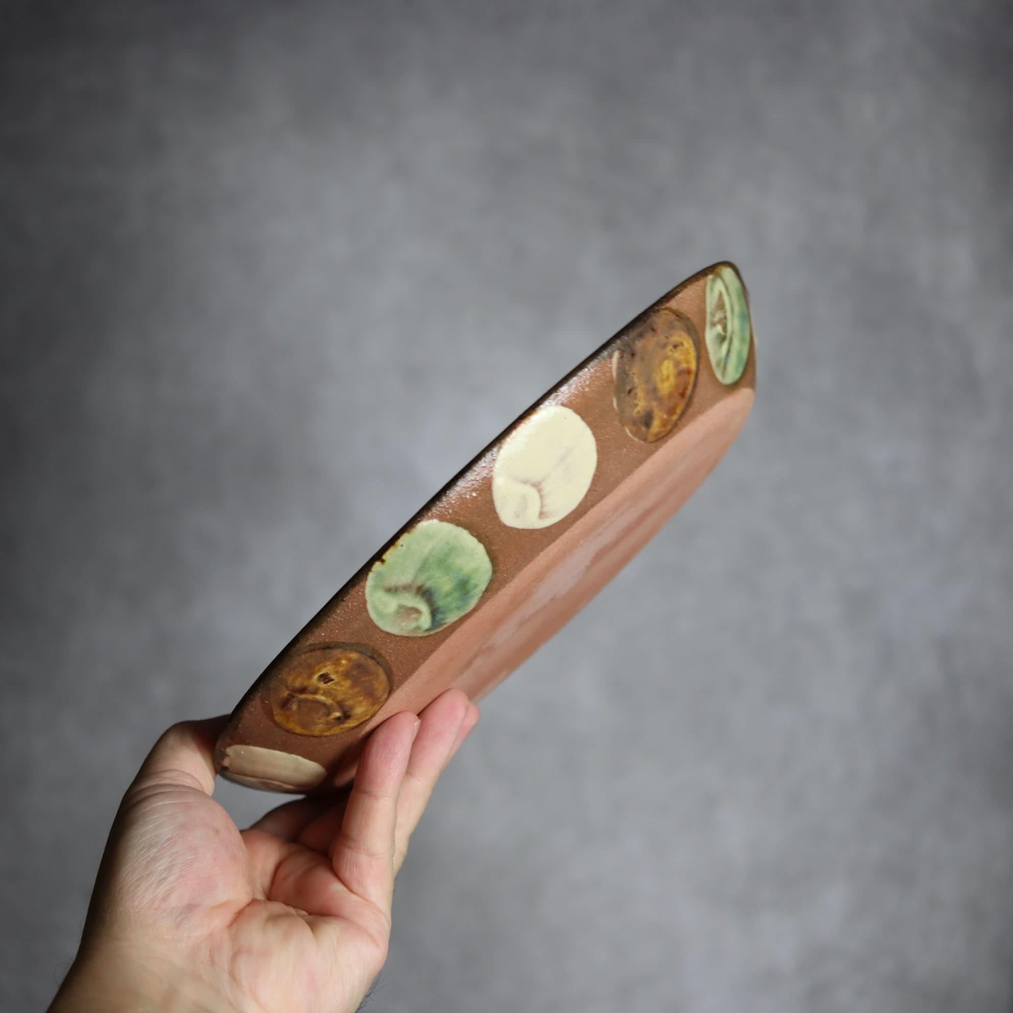 オーバル皿2 貝紋 やちむん 陶器 エドメ陶房 やちむん 陶器.