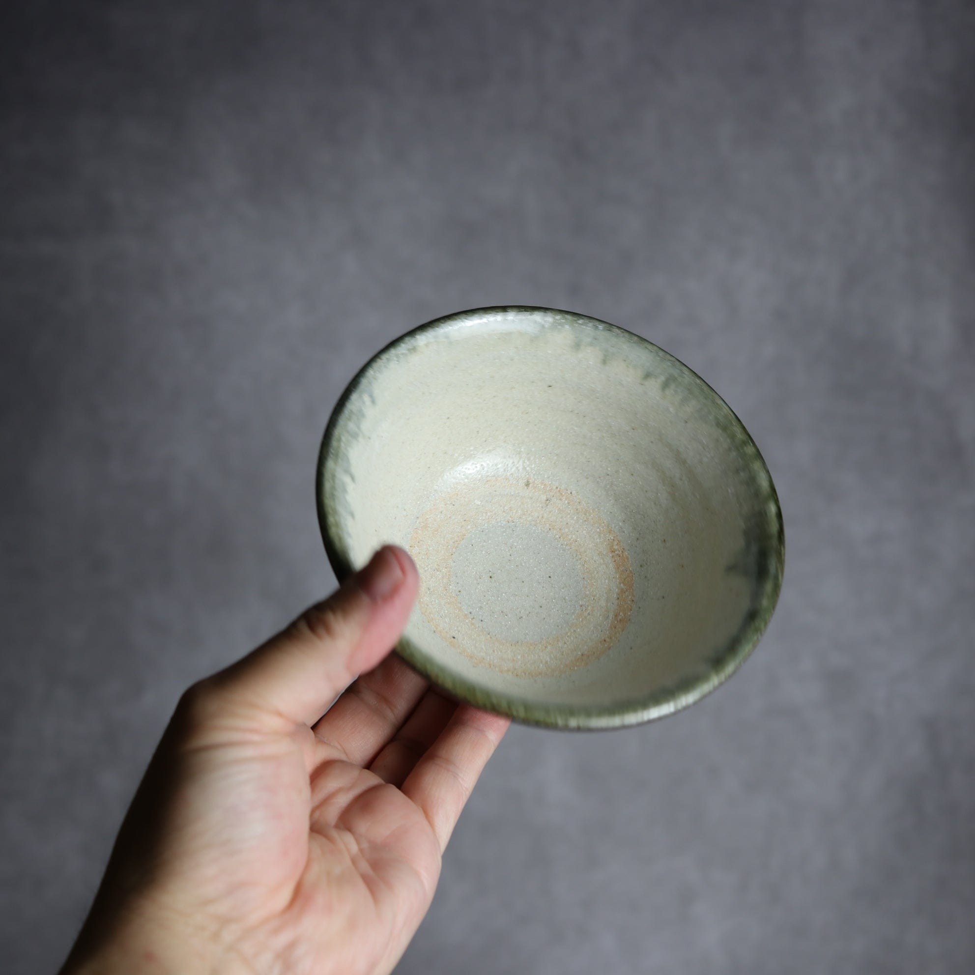 4寸マカイ3 黒呉須釉 唐草 やちむん 陶器 榮一工房