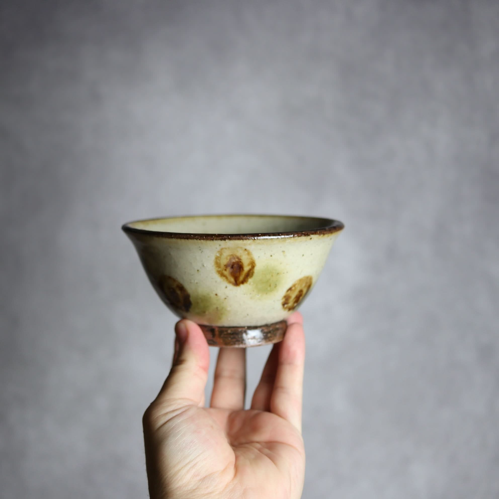 4寸マカイ 緑 茶 ドット やちむん 陶器 陶芸こまがた やちむん 陶器.