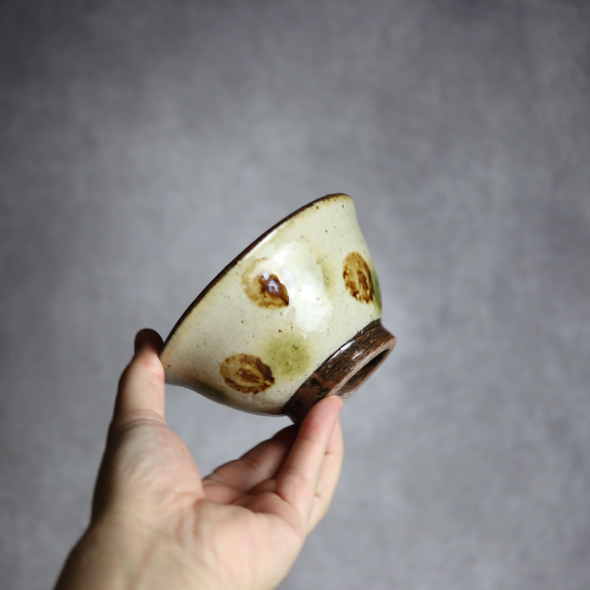 4寸マカイ 緑 茶 ドット やちむん 陶器 陶芸こまがた やちむん 陶器.