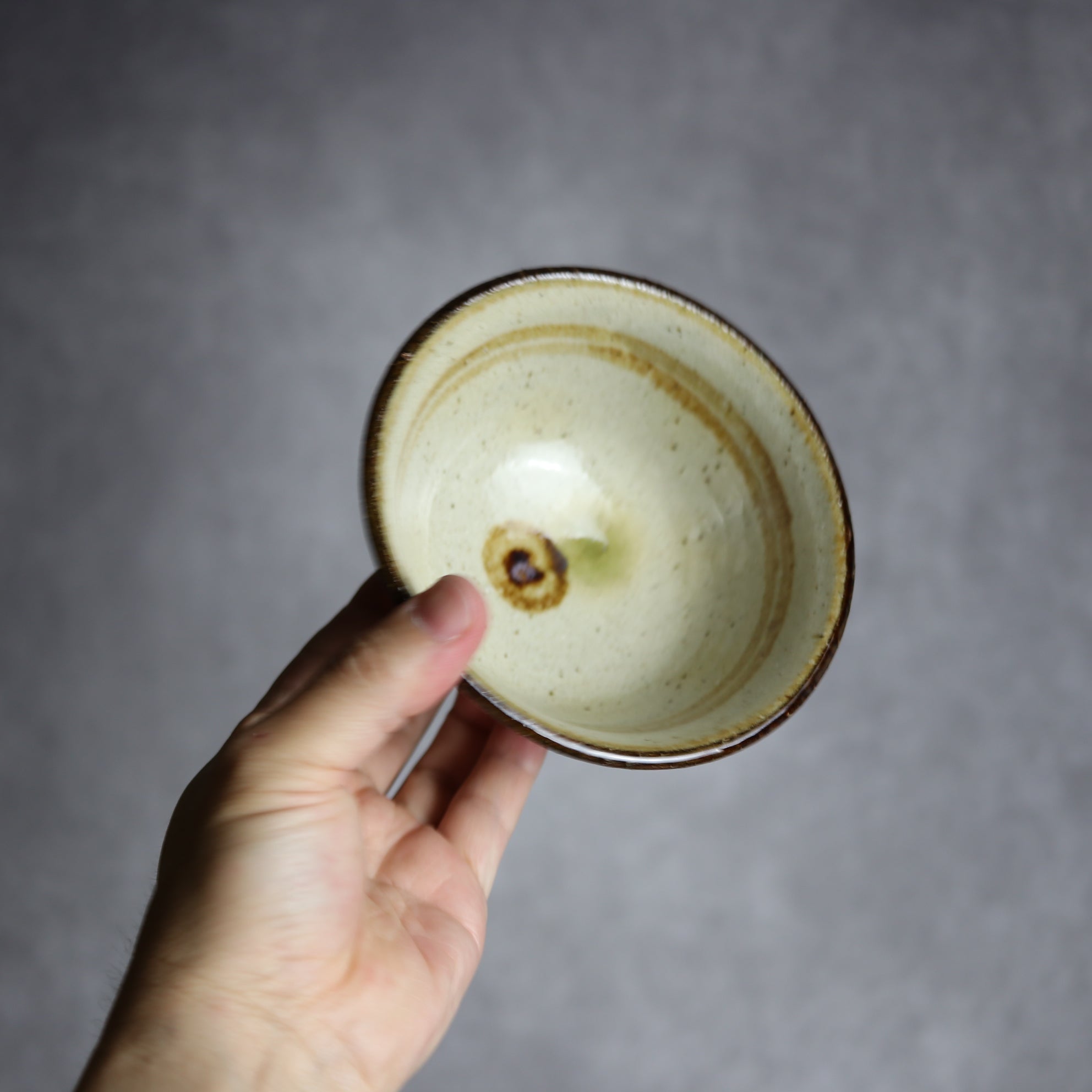 陶芸こまがた - 4寸マカイ 緑 茶 ドット やちむん 陶器 陶芸こまがた - mundasui