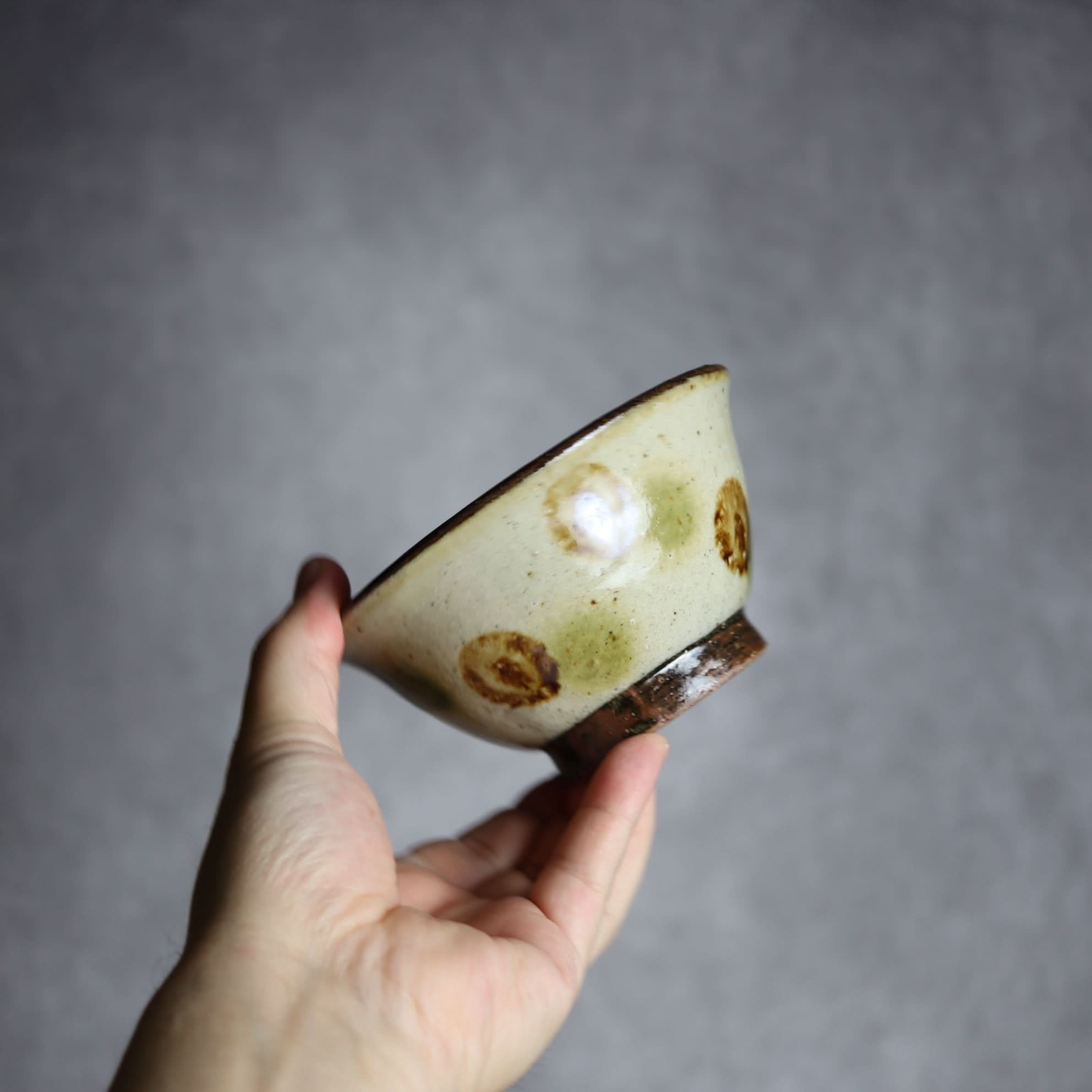 4寸マカイ 緑 茶 ドット やちむん 陶器 陶芸こまがた やちむん 陶器.