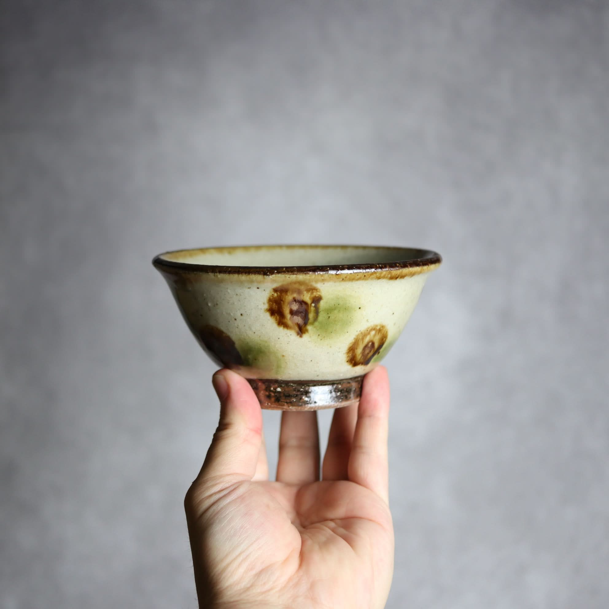 4寸マカイ 緑 茶 ドット やちむん 陶器 陶芸こまがた やちむん 陶器.